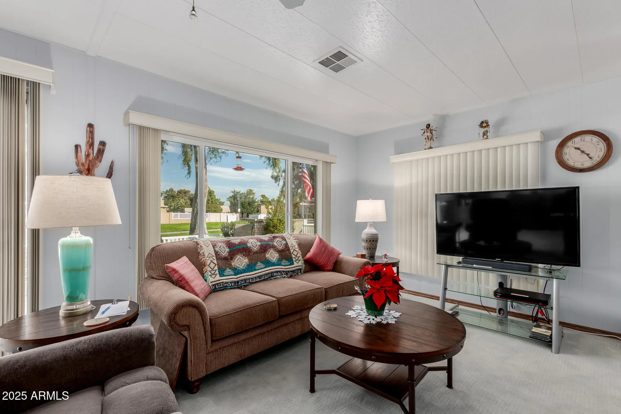 Property Slideshow image 9 of 66 | 9422 e lakeside dr, Sun Lakes, AZ, 85248