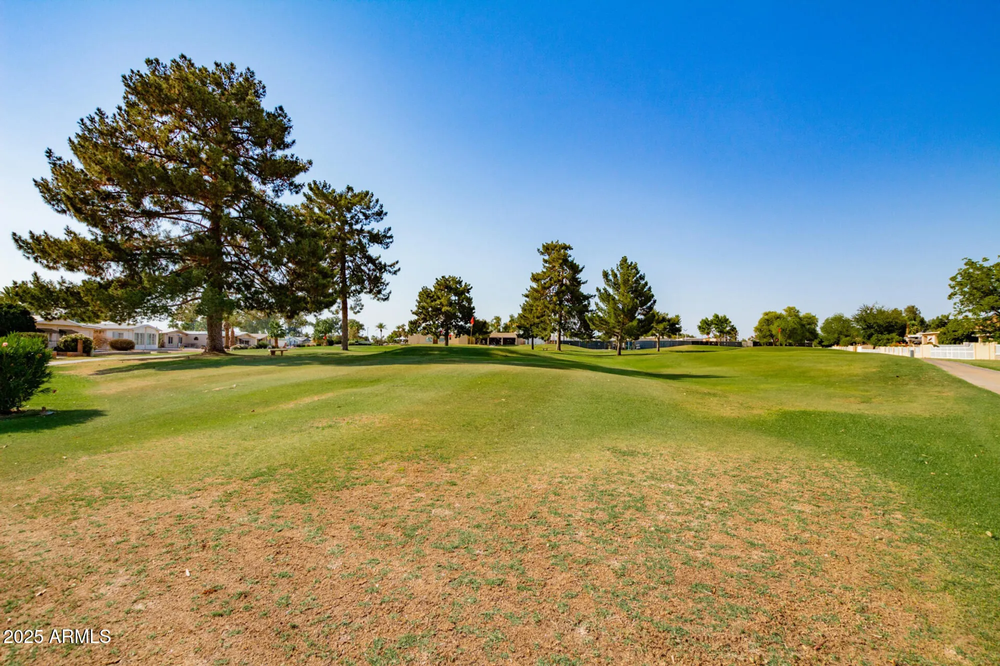 Property Slideshow image 54 of 66 | 9422 e lakeside dr, Sun Lakes, AZ, 85248