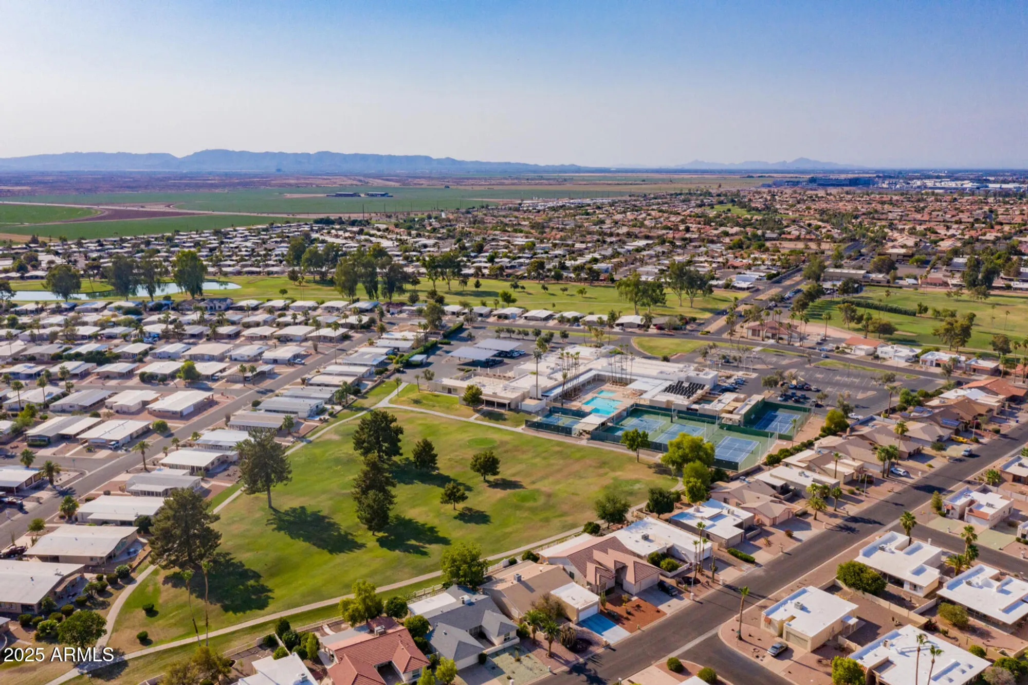 Property Slideshow image 64 of 66 | 9422 e lakeside dr, Sun Lakes, AZ, 85248