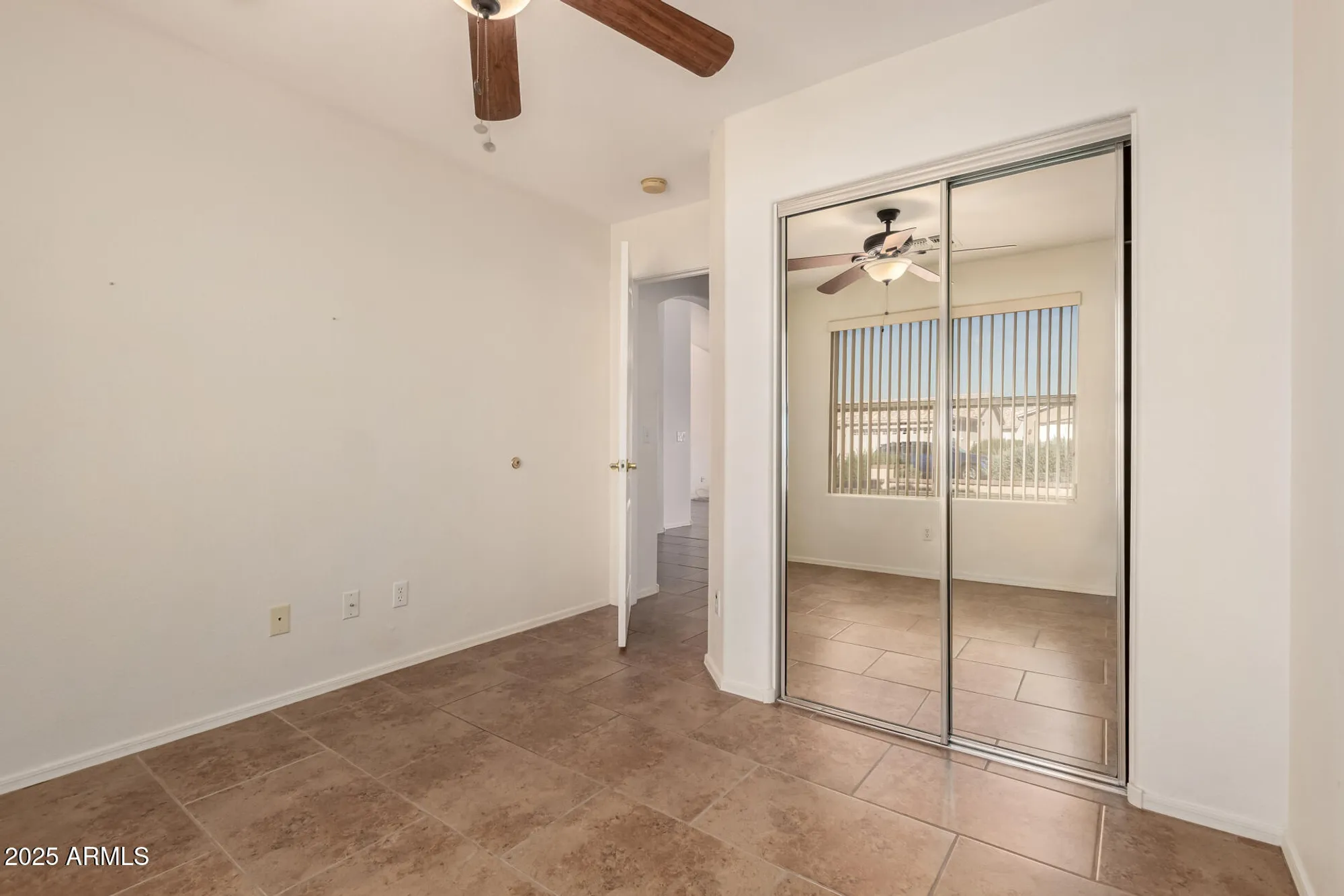 Property Slideshow image 14 of 22 | 1475 e riviera dr, Chandler, AZ, 85249