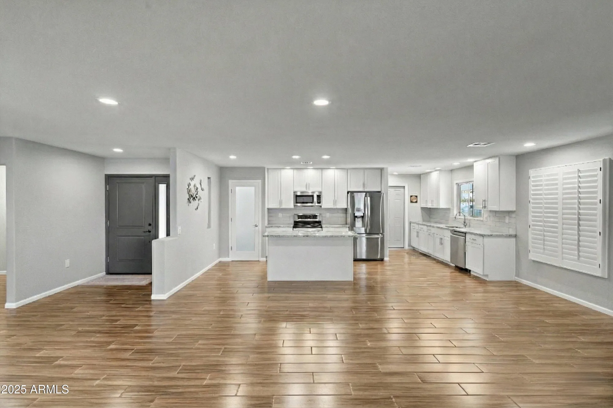 Property Slideshow image 10 of 34 | 9866 w highwood ct, Sun City, AZ, 85373