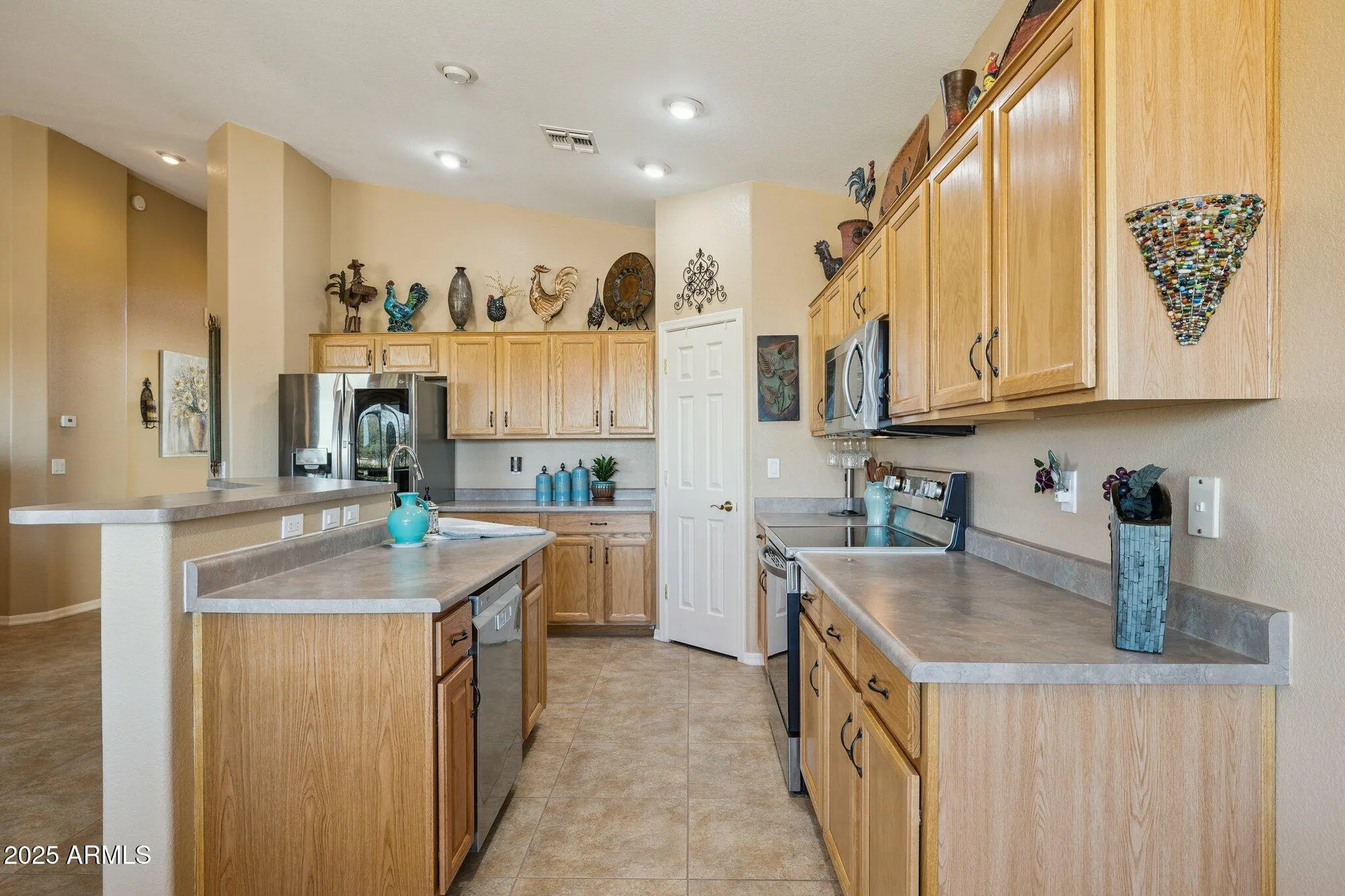 Property Slideshow image 17 of 75 | 6740 s fairway dr, Gold Canyon, AZ, 85118