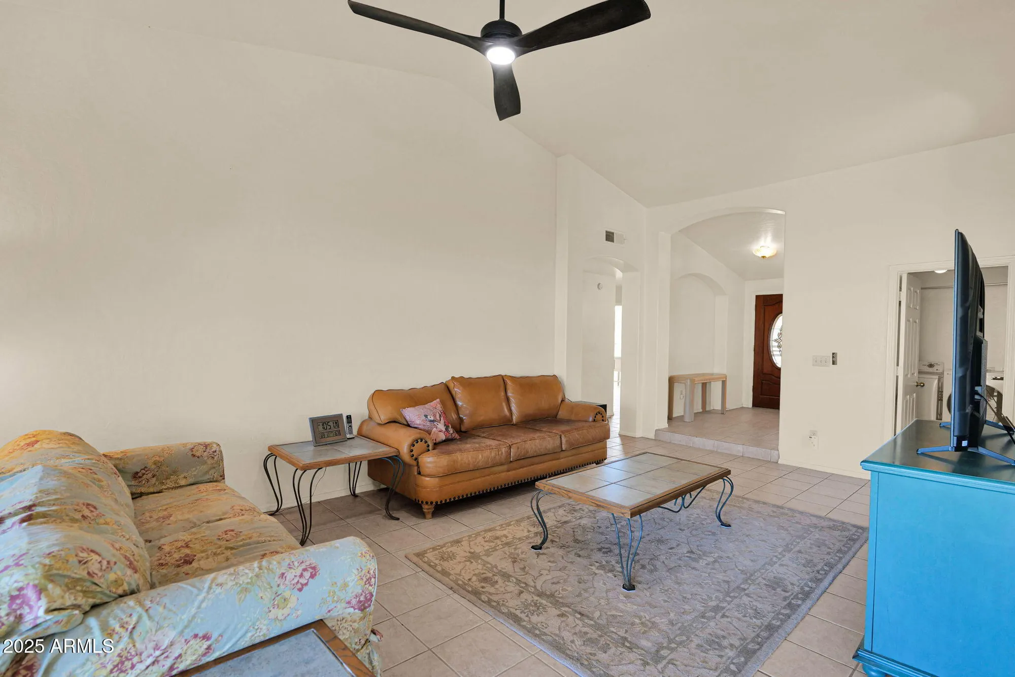 Property Slideshow image 6 of 52 | 11420 s 44th st, Phoenix, AZ, 85044