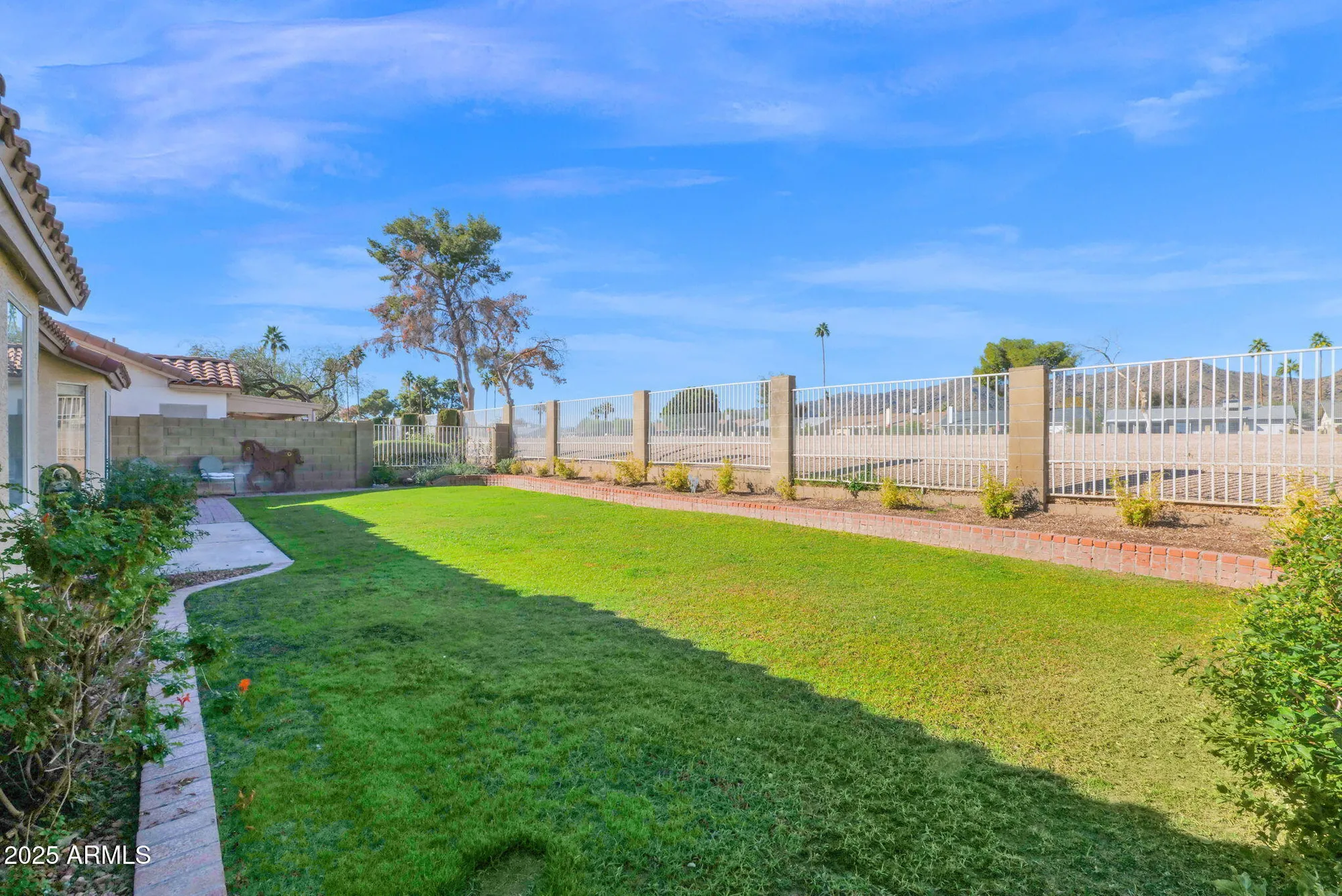 Property Slideshow image 32 of 52 | 11420 s 44th st, Phoenix, AZ, 85044