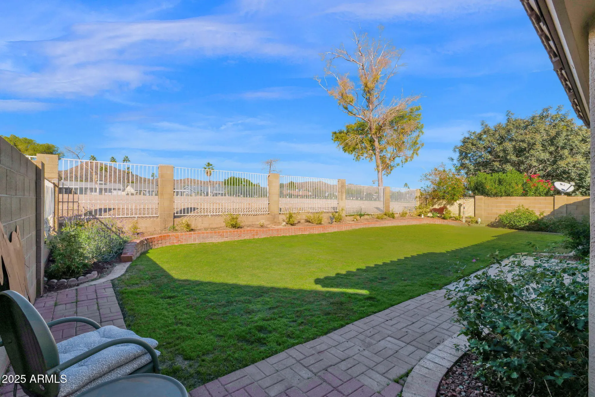 Property Slideshow image 2 of 52 | 11420 s 44th st, Phoenix, AZ, 85044