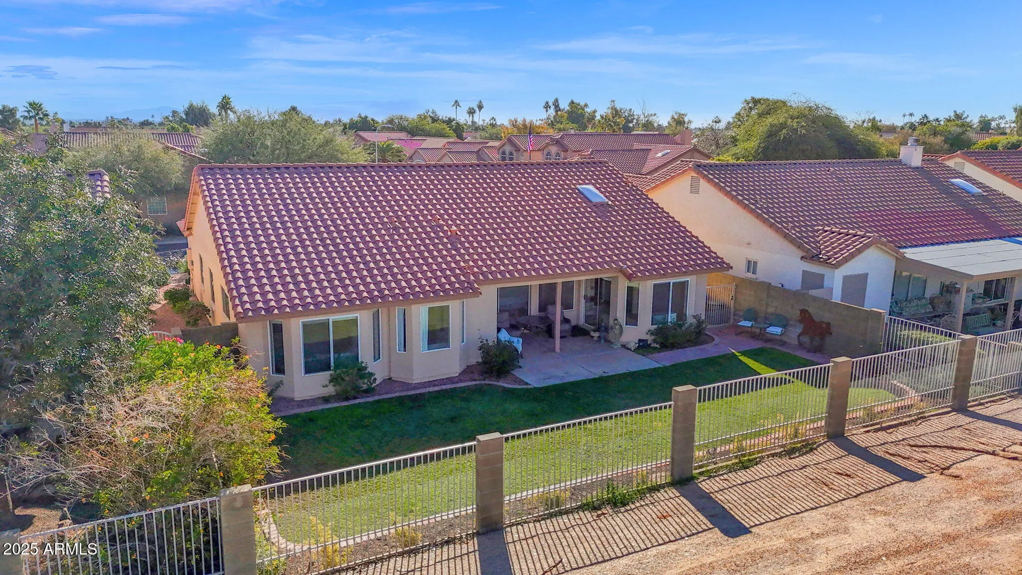 Property Slideshow image 33 of 52 | 11420 s 44th st, Phoenix, AZ, 85044