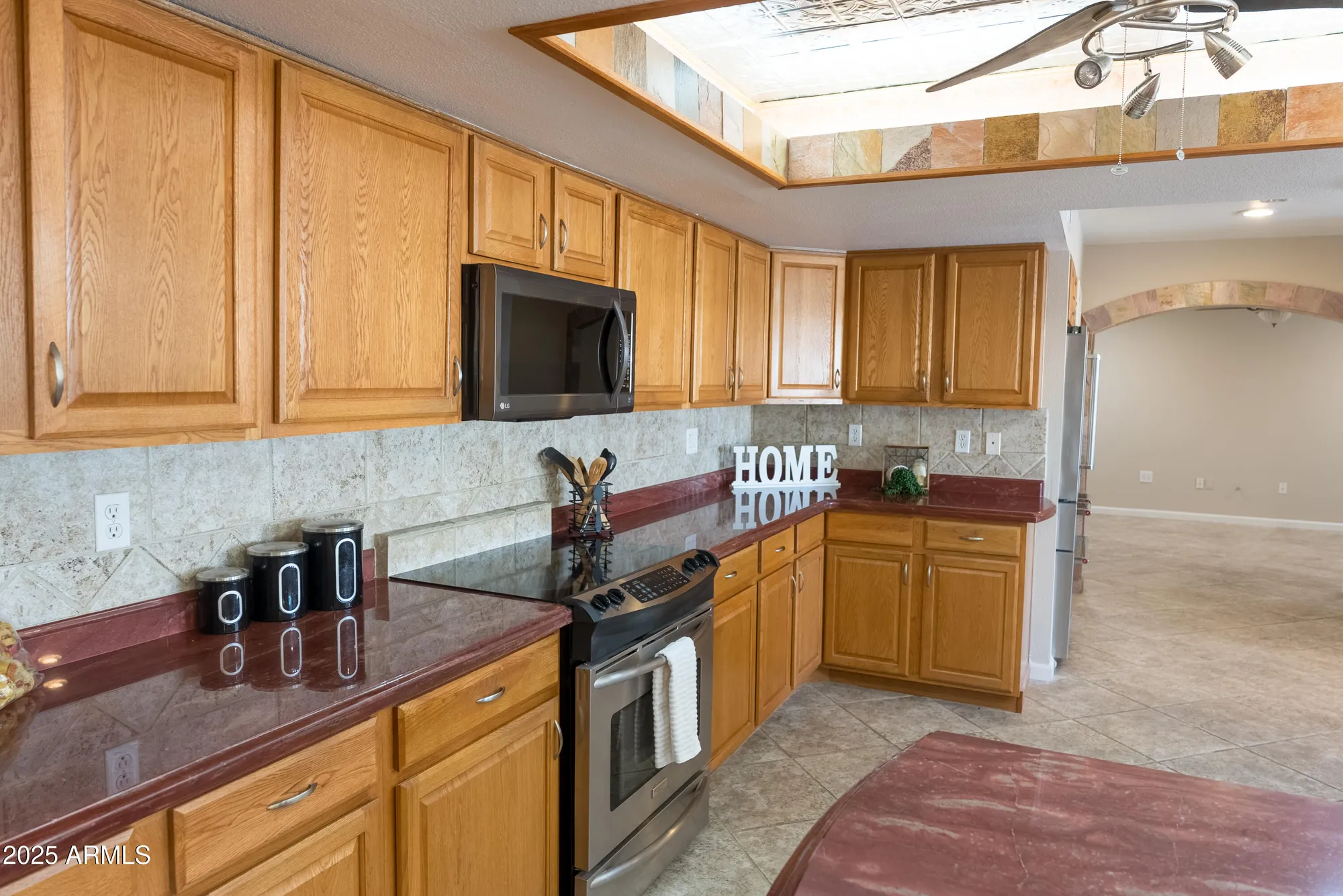 Property Slideshow image 8 of 28 | 9714 w augusta dr, Sun City, AZ, 85351