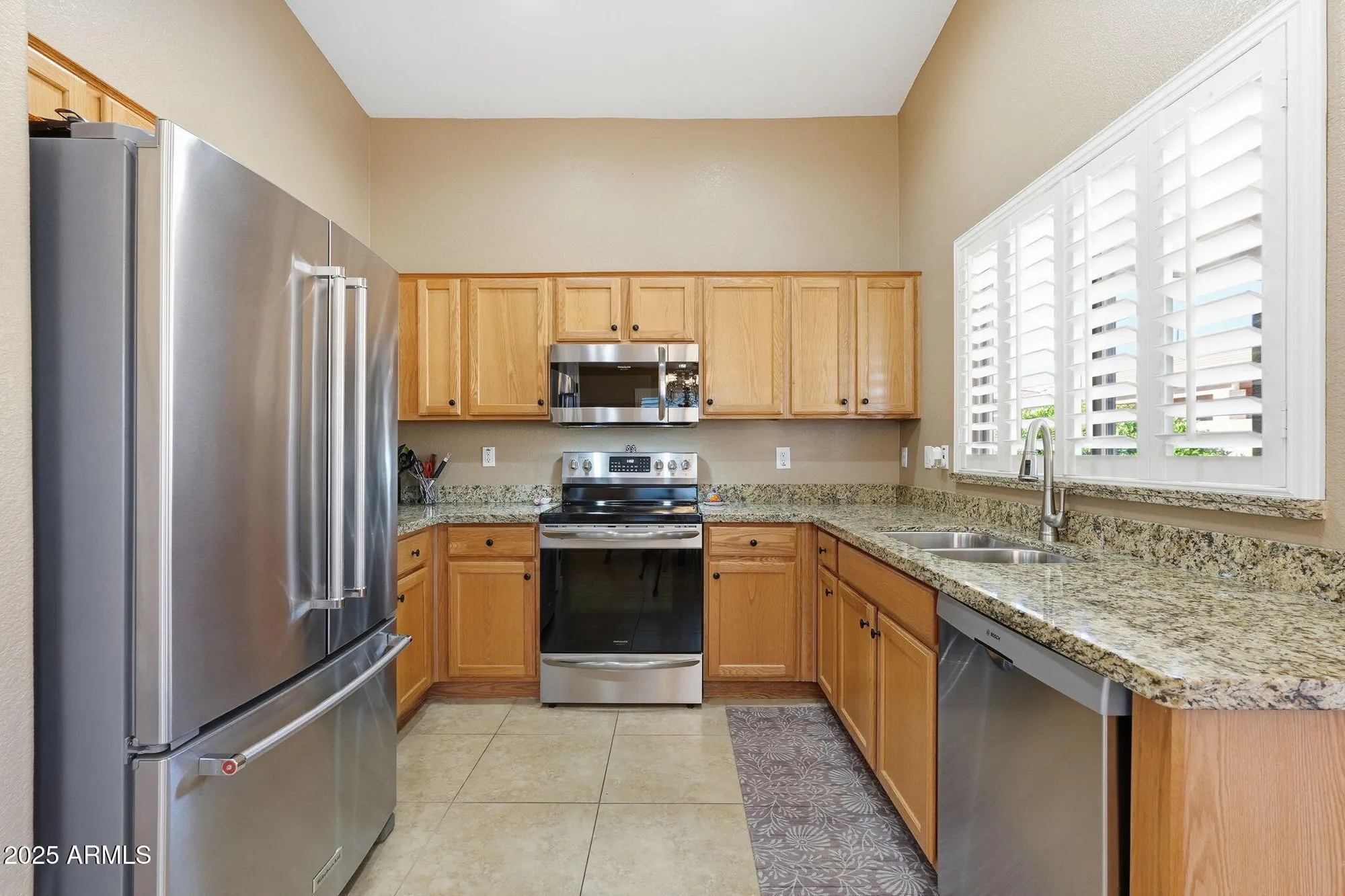 Property Slideshow image 8 of 46 | 3180 e gleneagle dr, Chandler, AZ, 85249