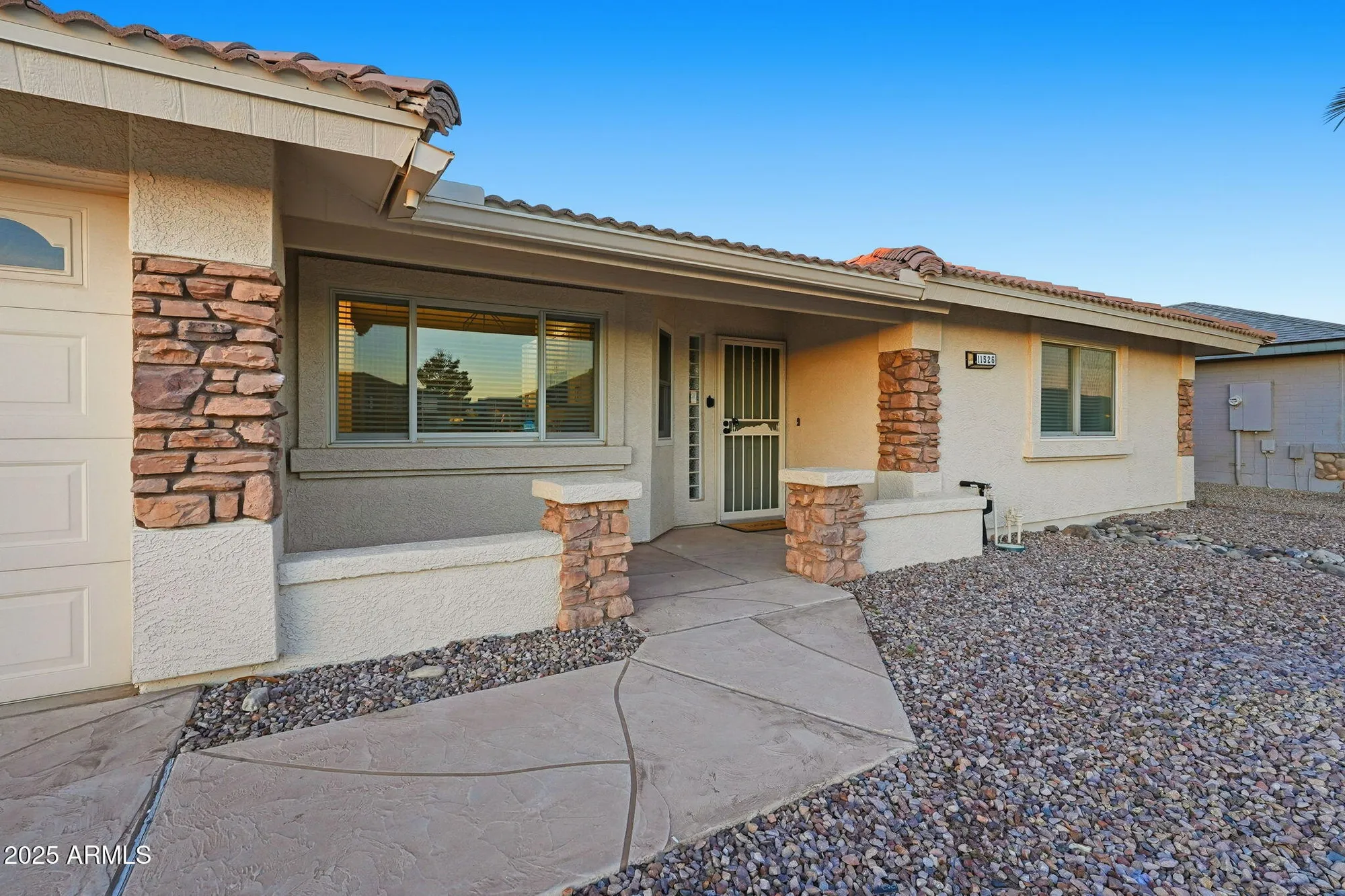 Property Slideshow image 2 of 22 | 11526 e mendoza ave, Mesa, AZ, 85209