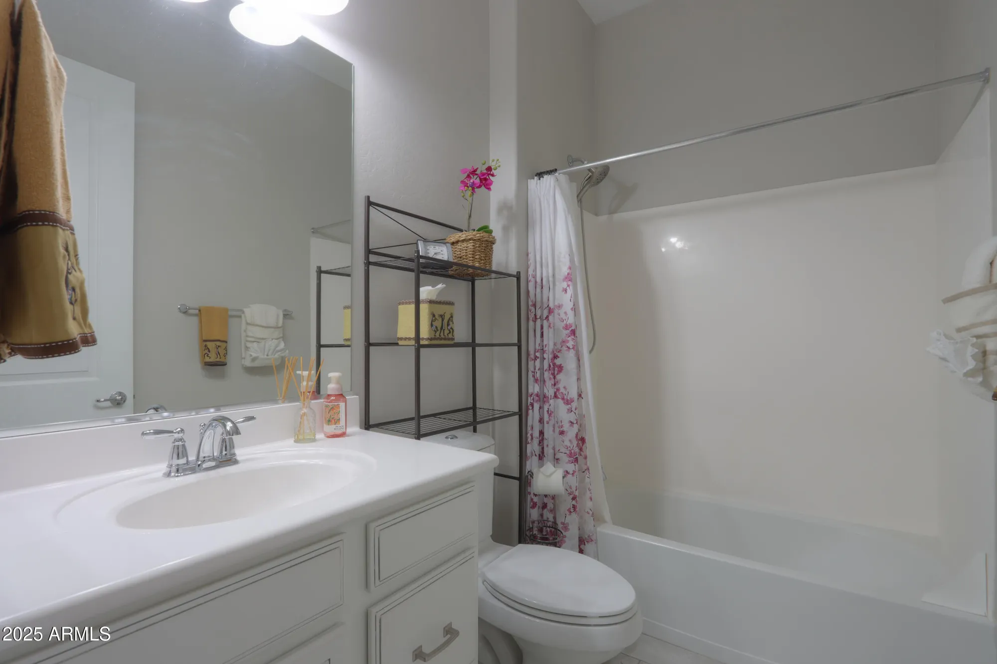 Property Slideshow image 18 of 33 | 341 n marcos ct, Casa Grande, AZ, 85194