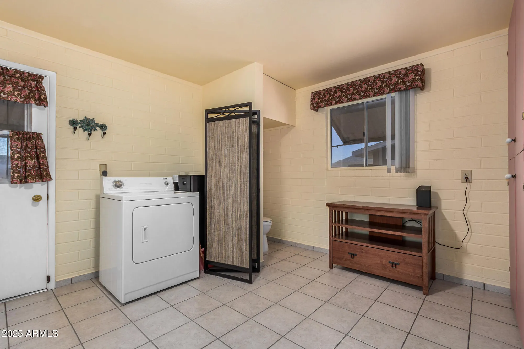 Property Slideshow image 23 of 41 | 6449 e adobe rd, Mesa, AZ, 85205