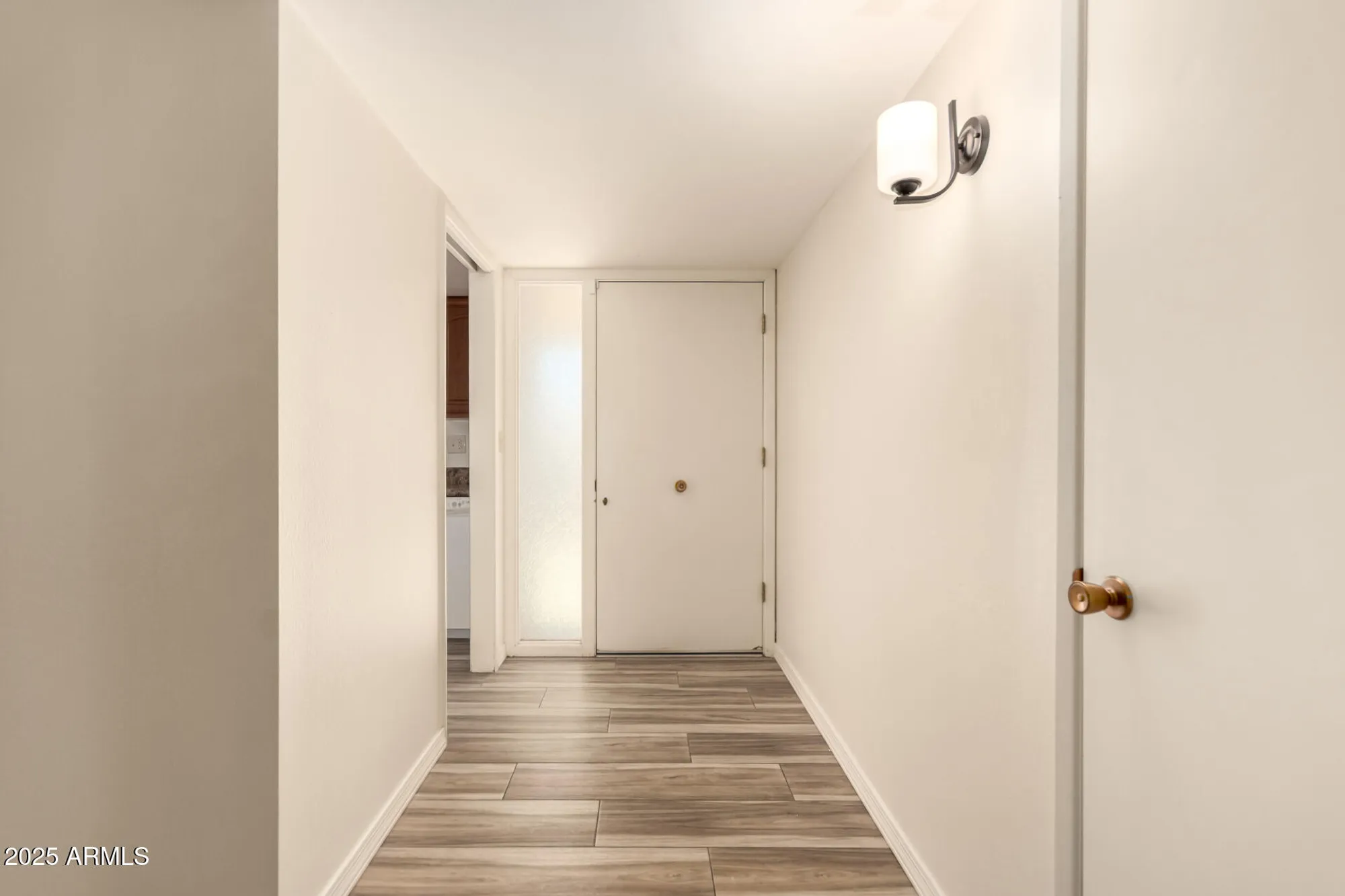 Property Slideshow image 9 of 32 | 10427 w roundelay cir, Sun City, AZ, 85351