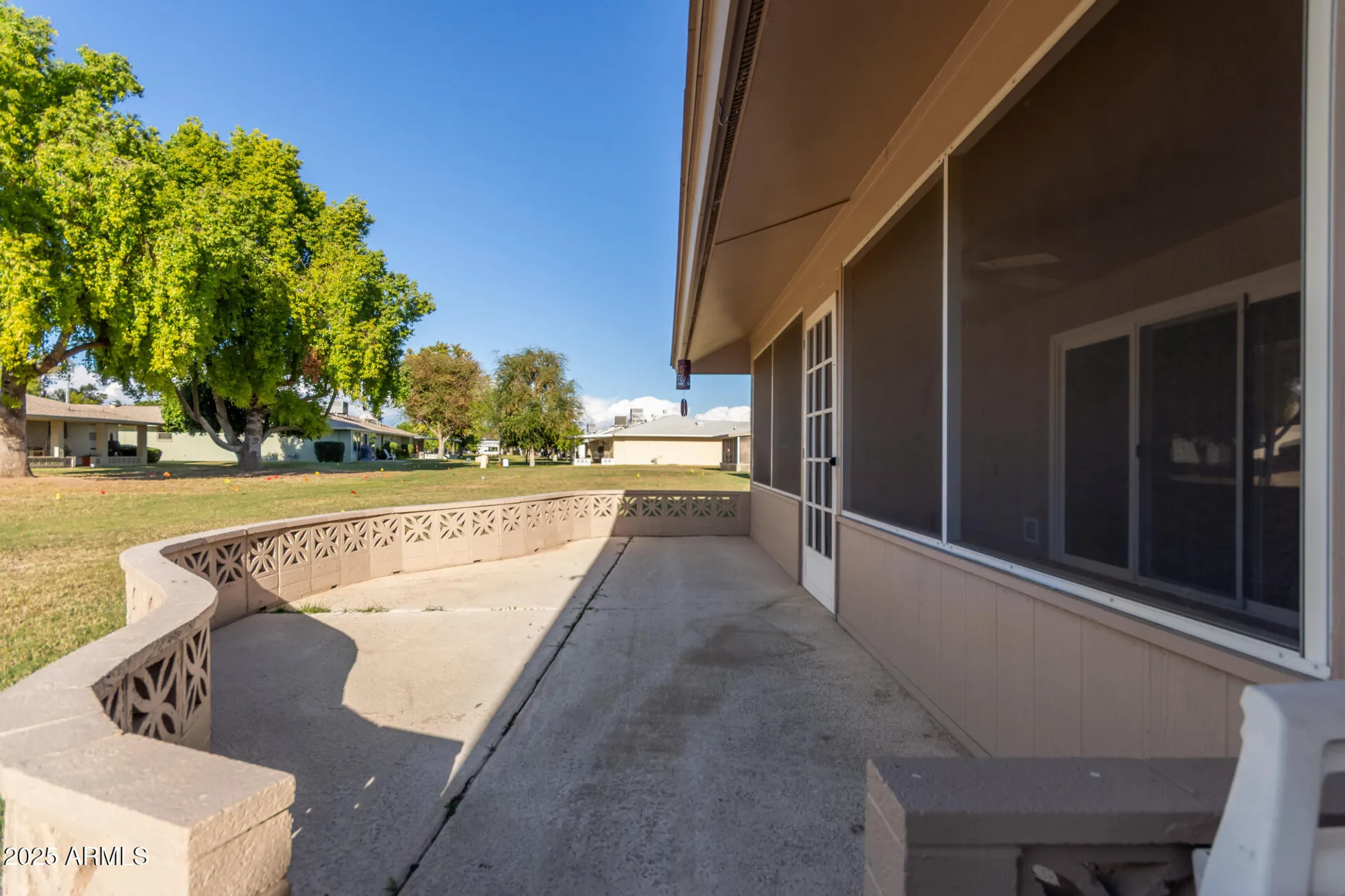 Property Slideshow image 30 of 32 | 10427 w roundelay cir, Sun City, AZ, 85351