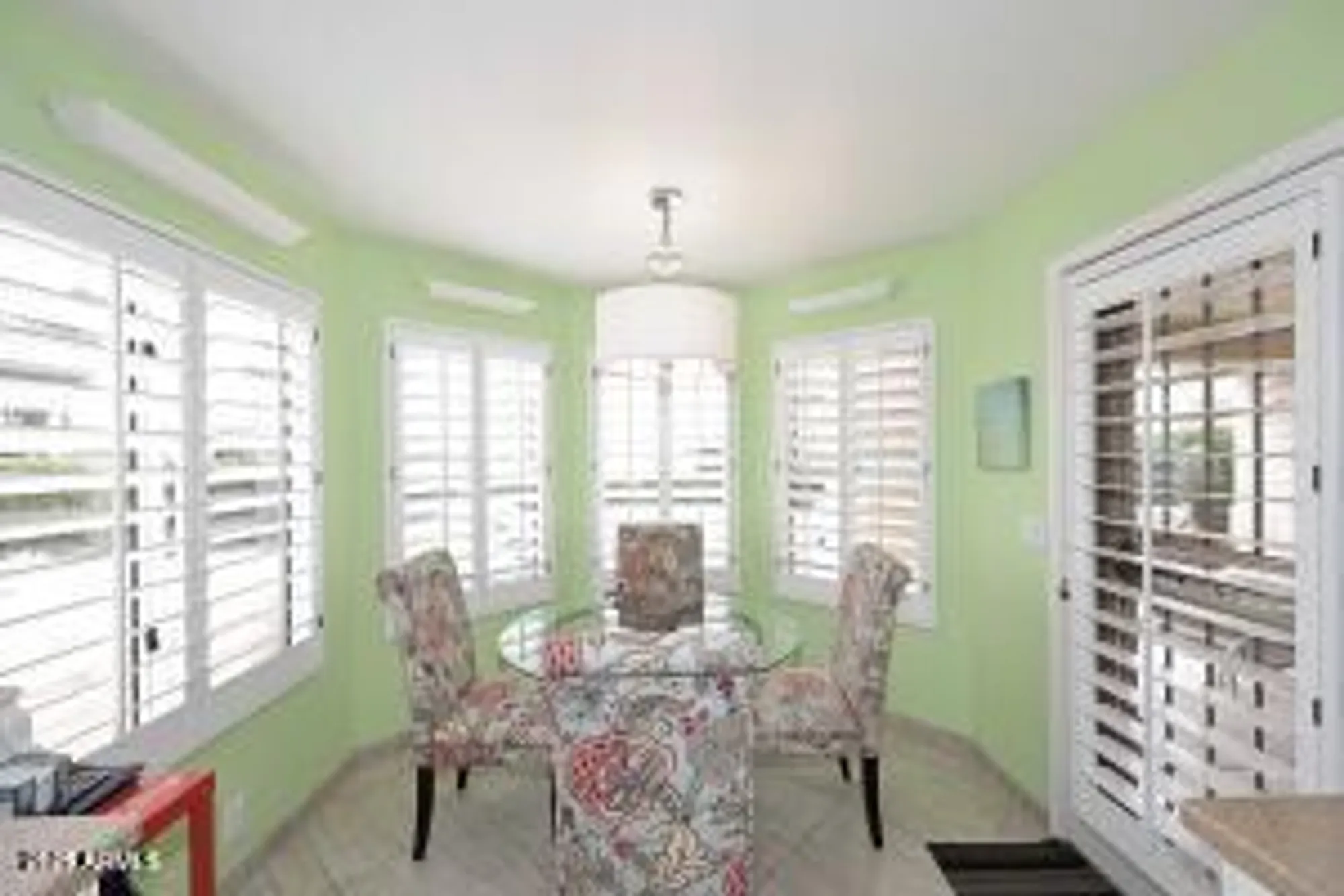 Property Slideshow image 16 of 45 | 8429 w oraibi dr, Peoria, AZ, 85382