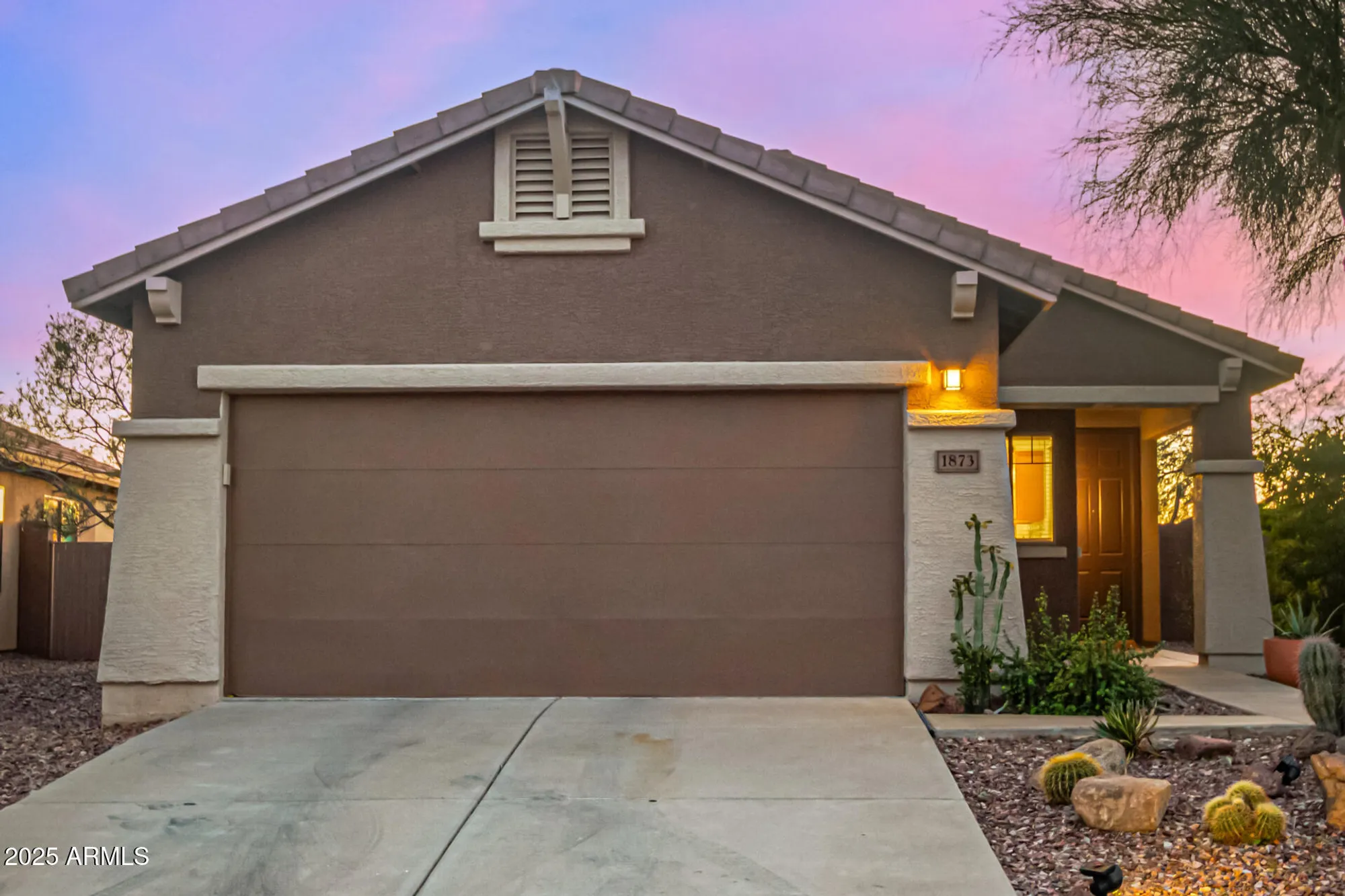 Property Slideshow image 2 of 38 | 1873 w owens way, Anthem, AZ, 85086