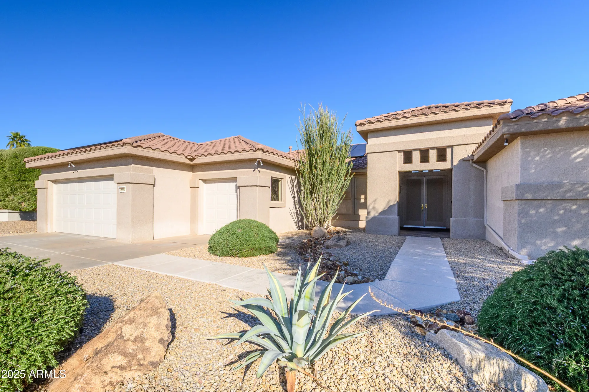 Property Slideshow image 4 of 38 | 15660 w jasper way, Surprise, AZ, 85374