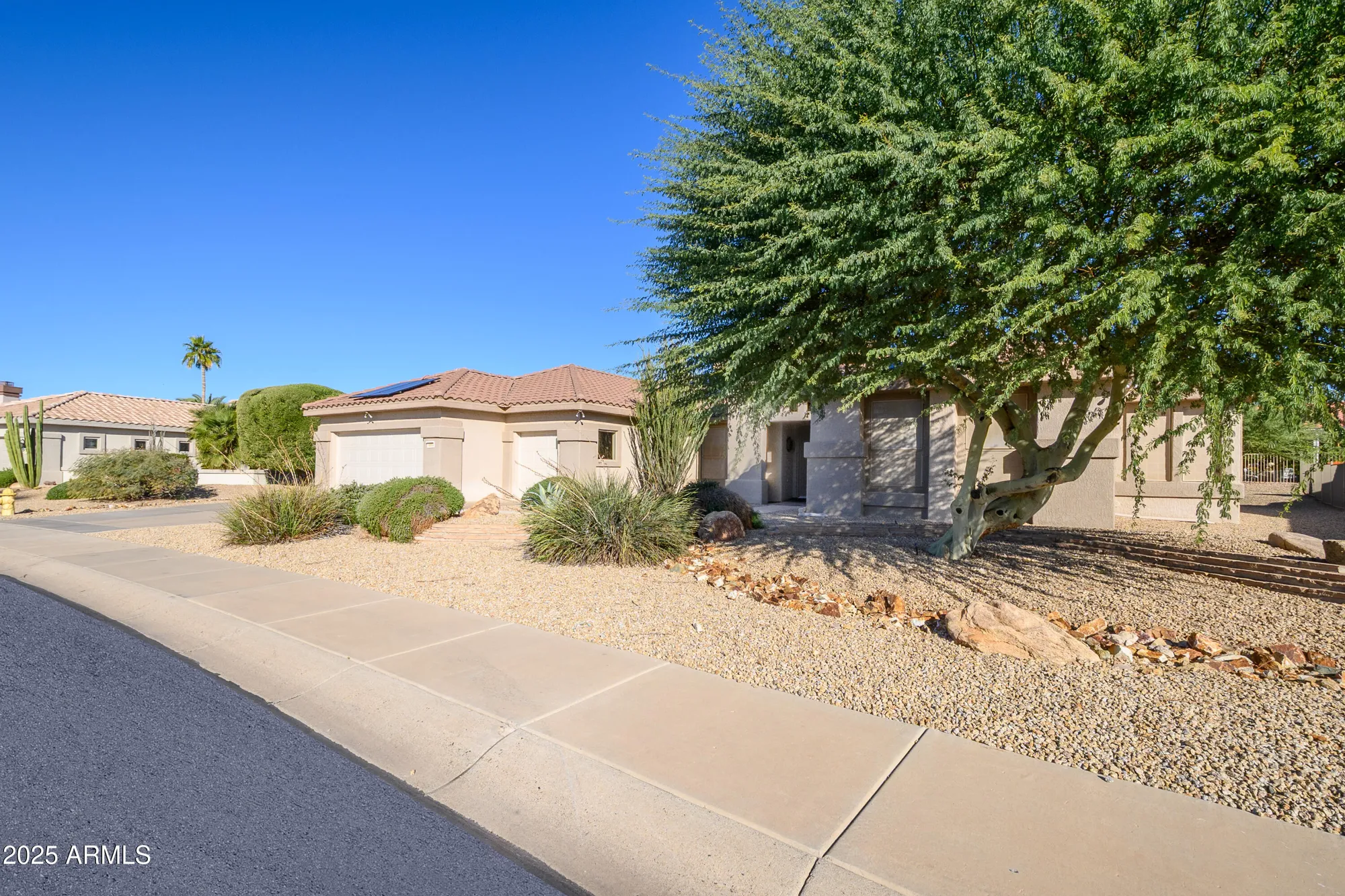 Property Slideshow image 3 of 38 | 15660 w jasper way, Surprise, AZ, 85374