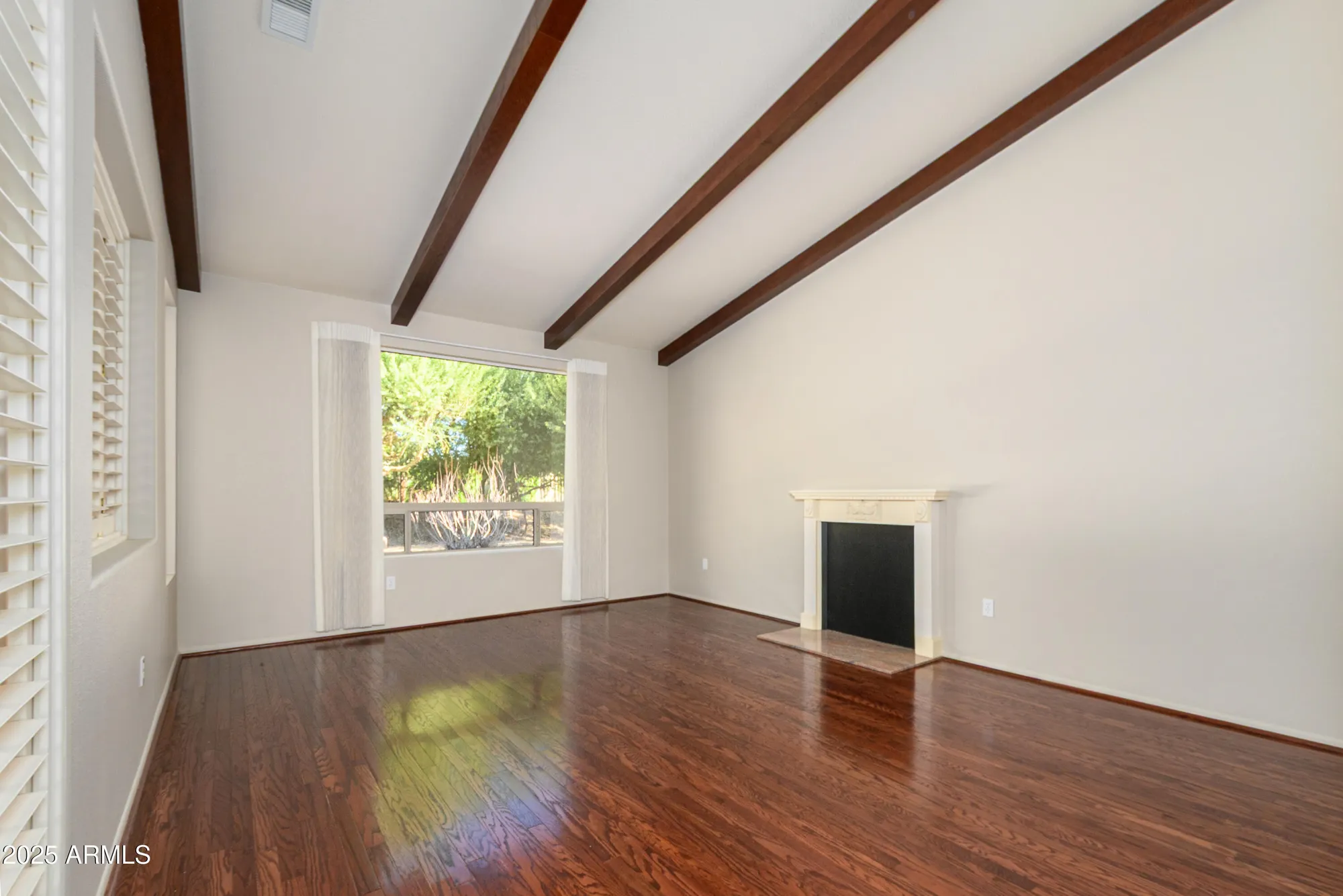 Property Slideshow image 7 of 38 | 15660 w jasper way, Surprise, AZ, 85374