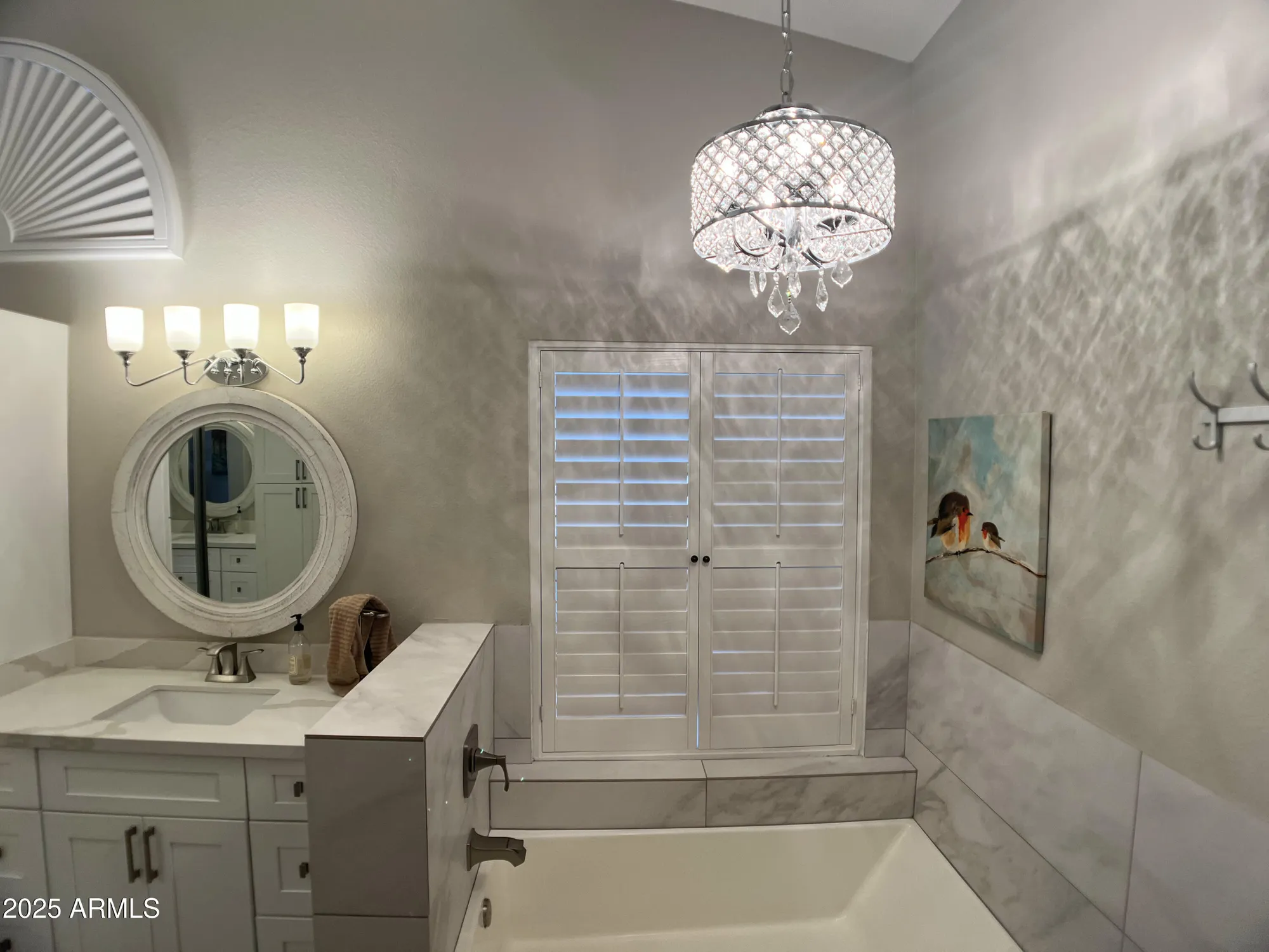 Property Slideshow image 16 of 25 | 9421 w chino dr, Peoria, AZ, 85382