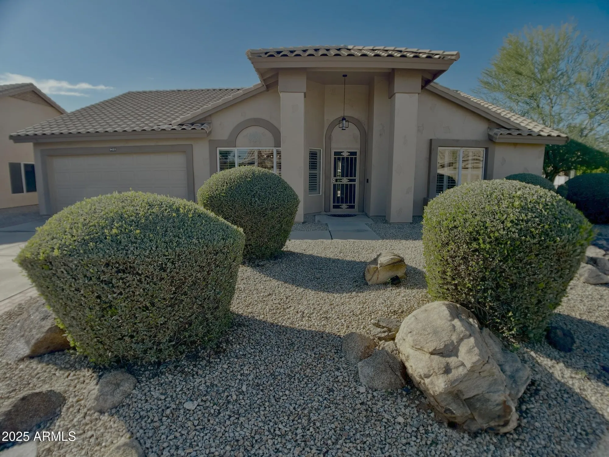 Property Slideshow image 2 of 25 | 9421 w chino dr, Peoria, AZ, 85382
