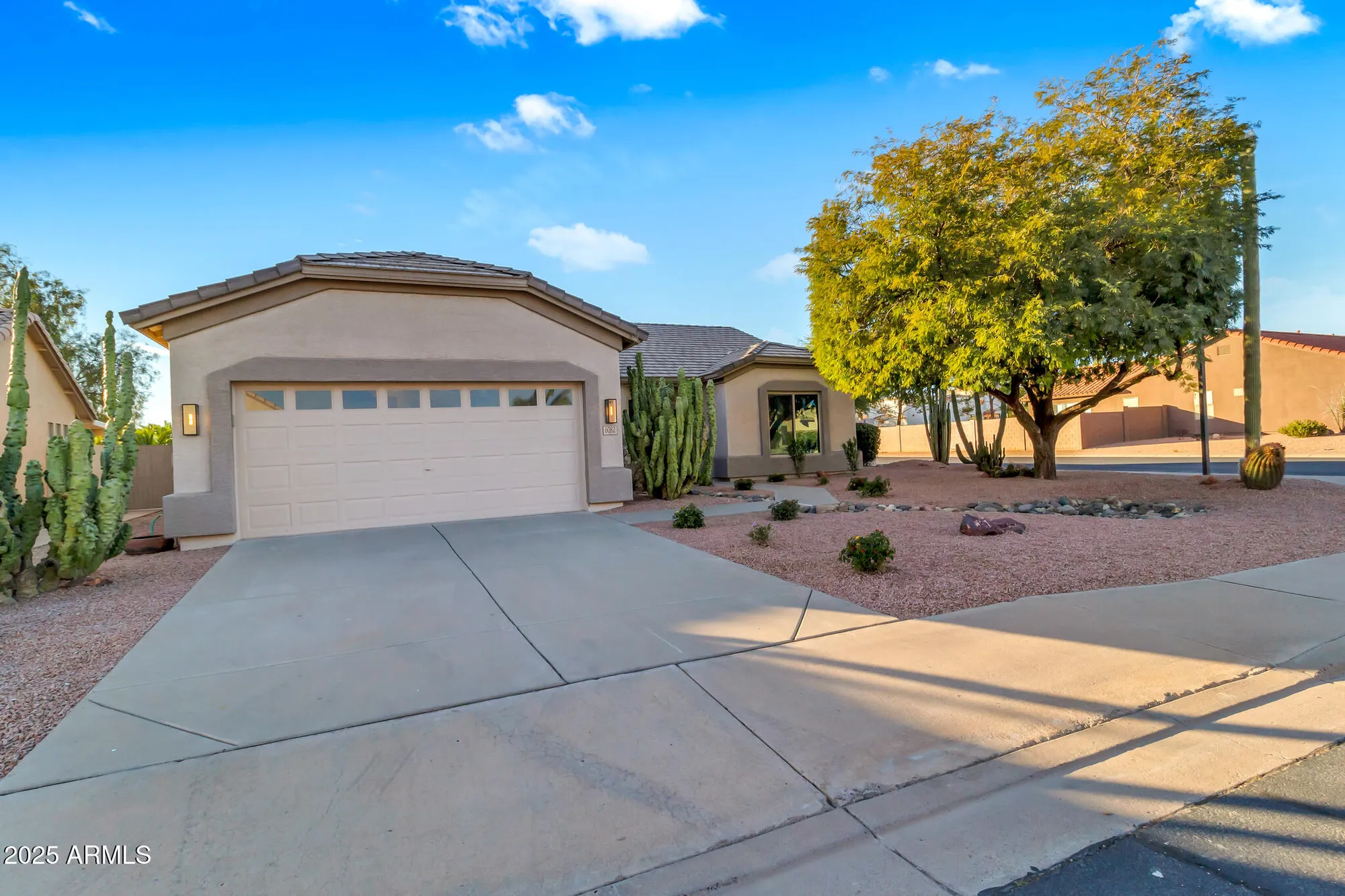 Property Slideshow image 4 of 49 | 6082 s bedford pl, Chandler, AZ, 85249