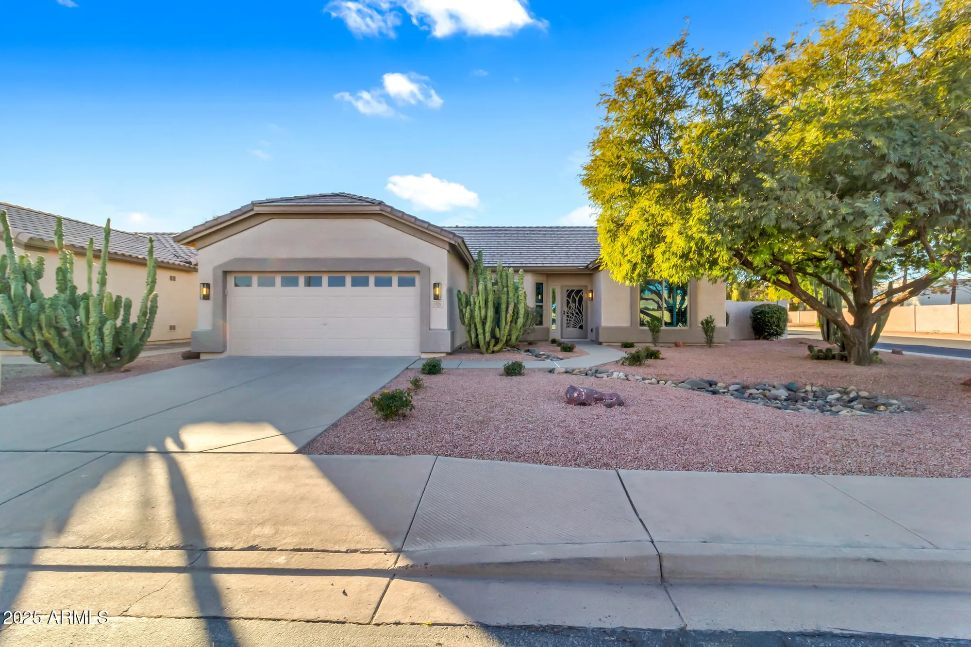 Property Slideshow image 3 of 49 | 6082 s bedford pl, Chandler, AZ, 85249