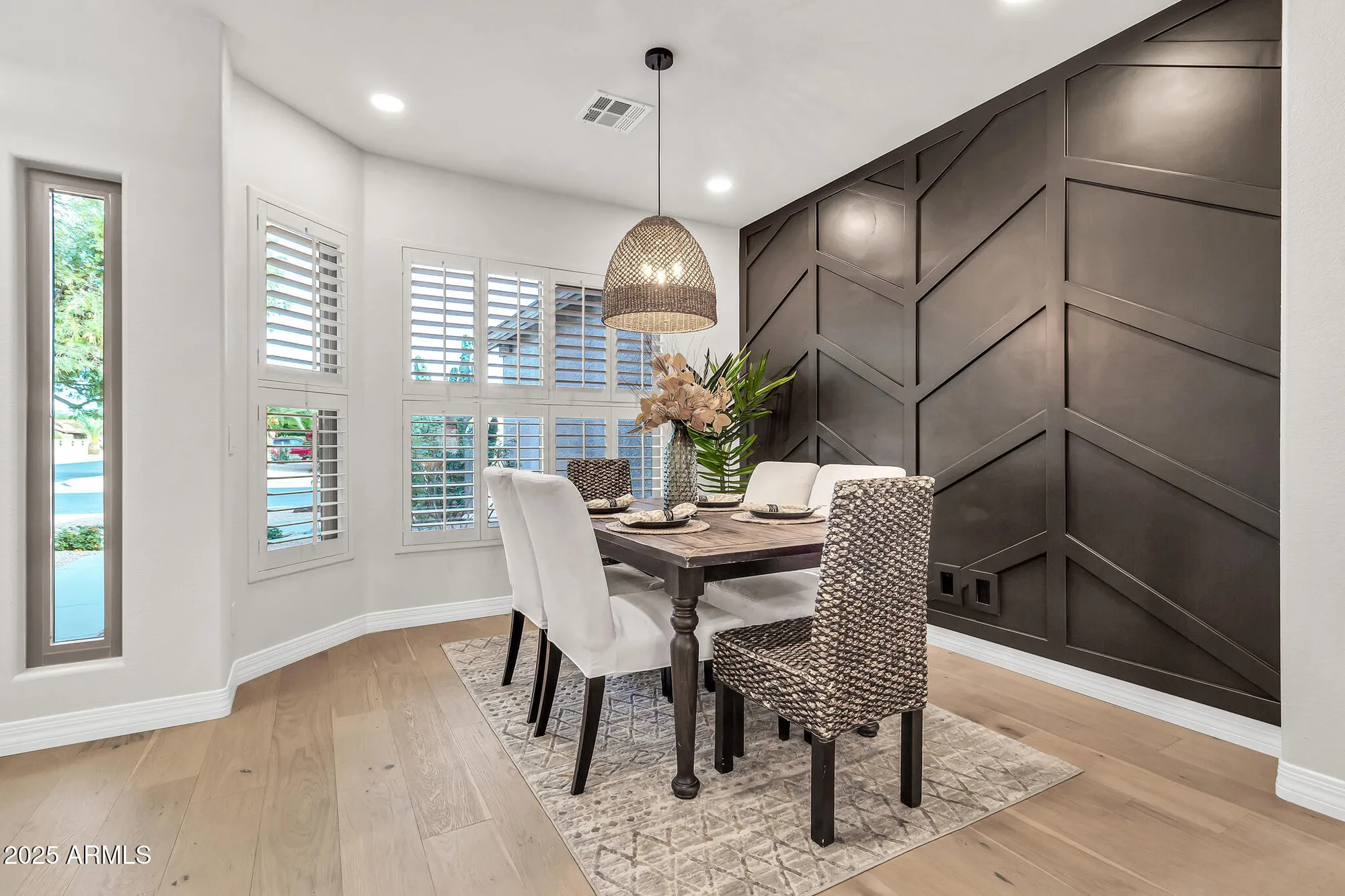 Property Slideshow image 11 of 49 | 6082 s bedford pl, Chandler, AZ, 85249