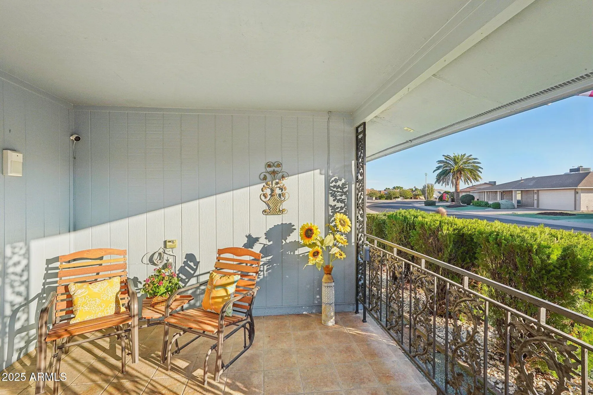 Property Slideshow image 2 of 42 | 11165 w cameo dr, Sun City, AZ, 85351