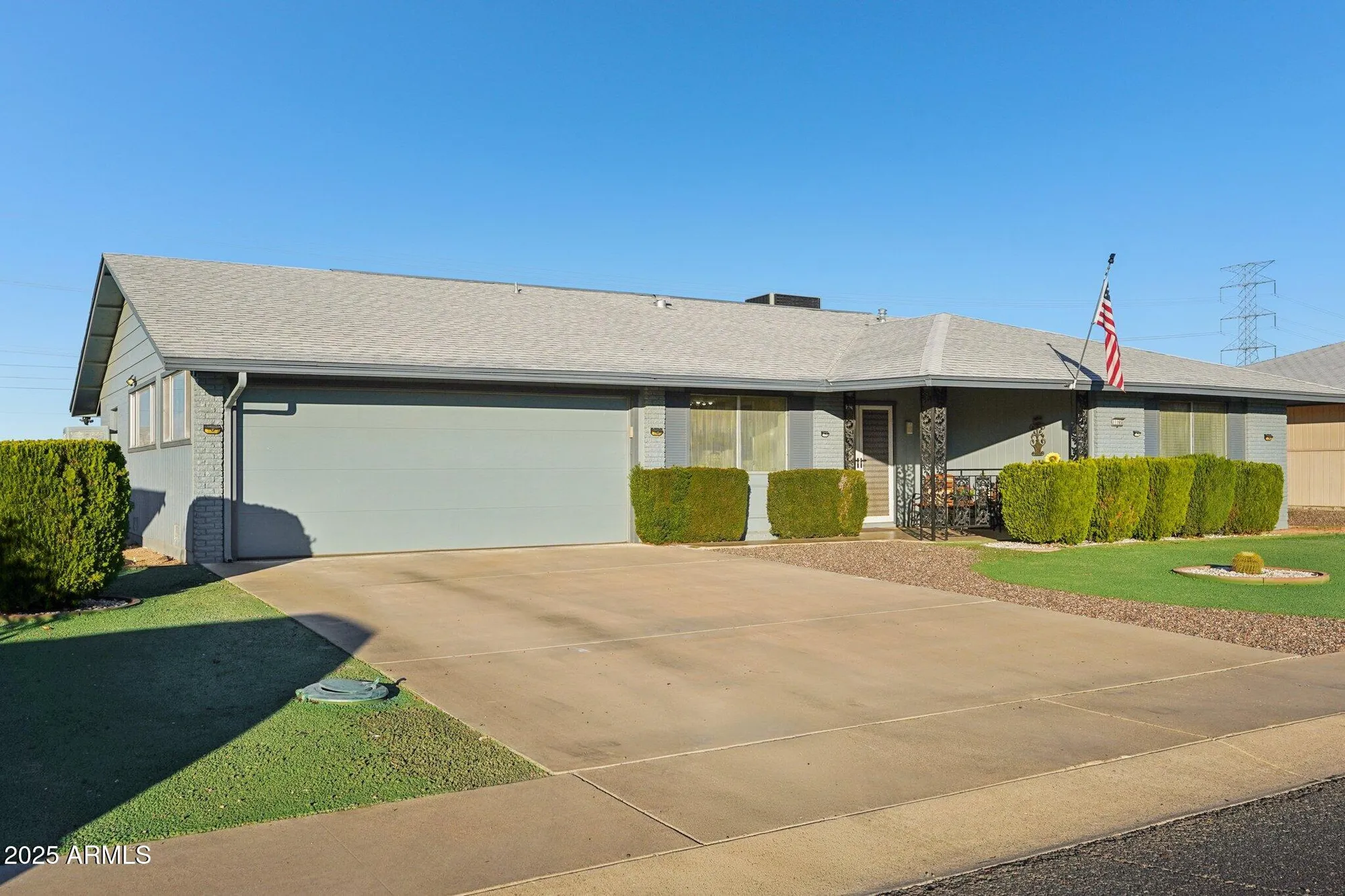 Property Slideshow image 1 of 42 | 11165 w cameo dr, Sun City, AZ, 85351