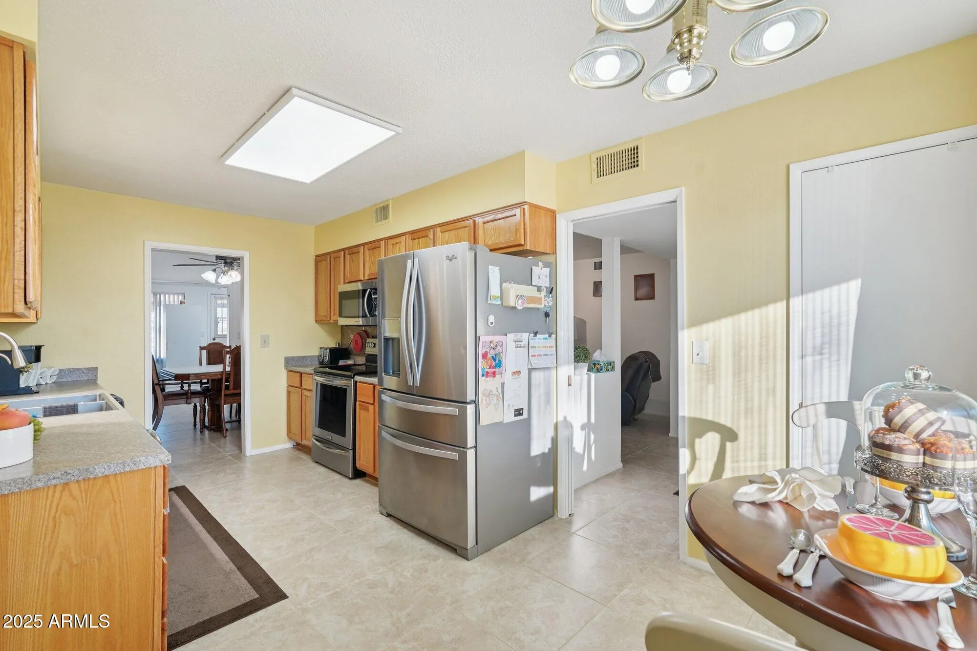 Property Slideshow image 5 of 42 | 11165 w cameo dr, Sun City, AZ, 85351