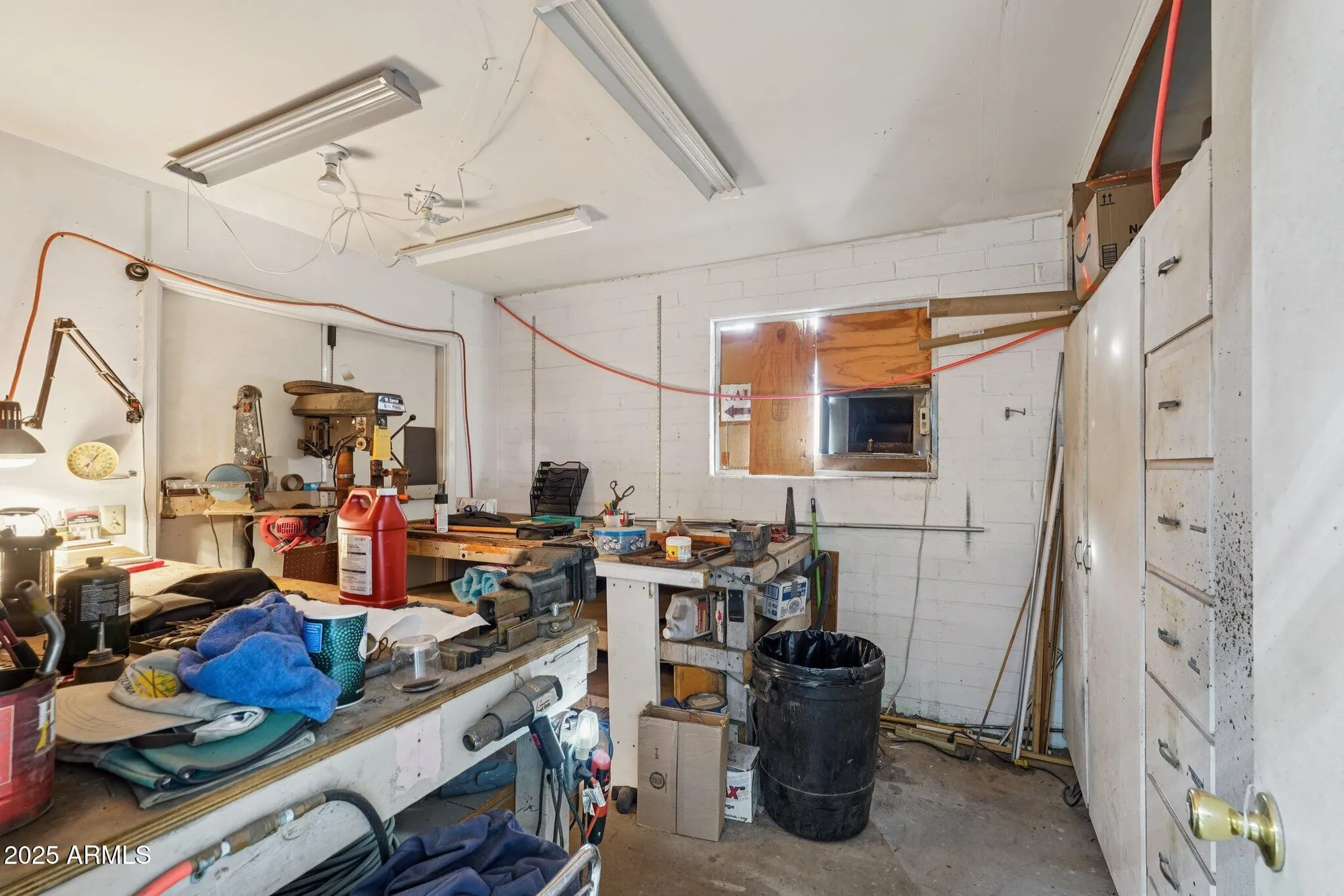 Property Slideshow image 27 of 42 | 11165 w cameo dr, Sun City, AZ, 85351