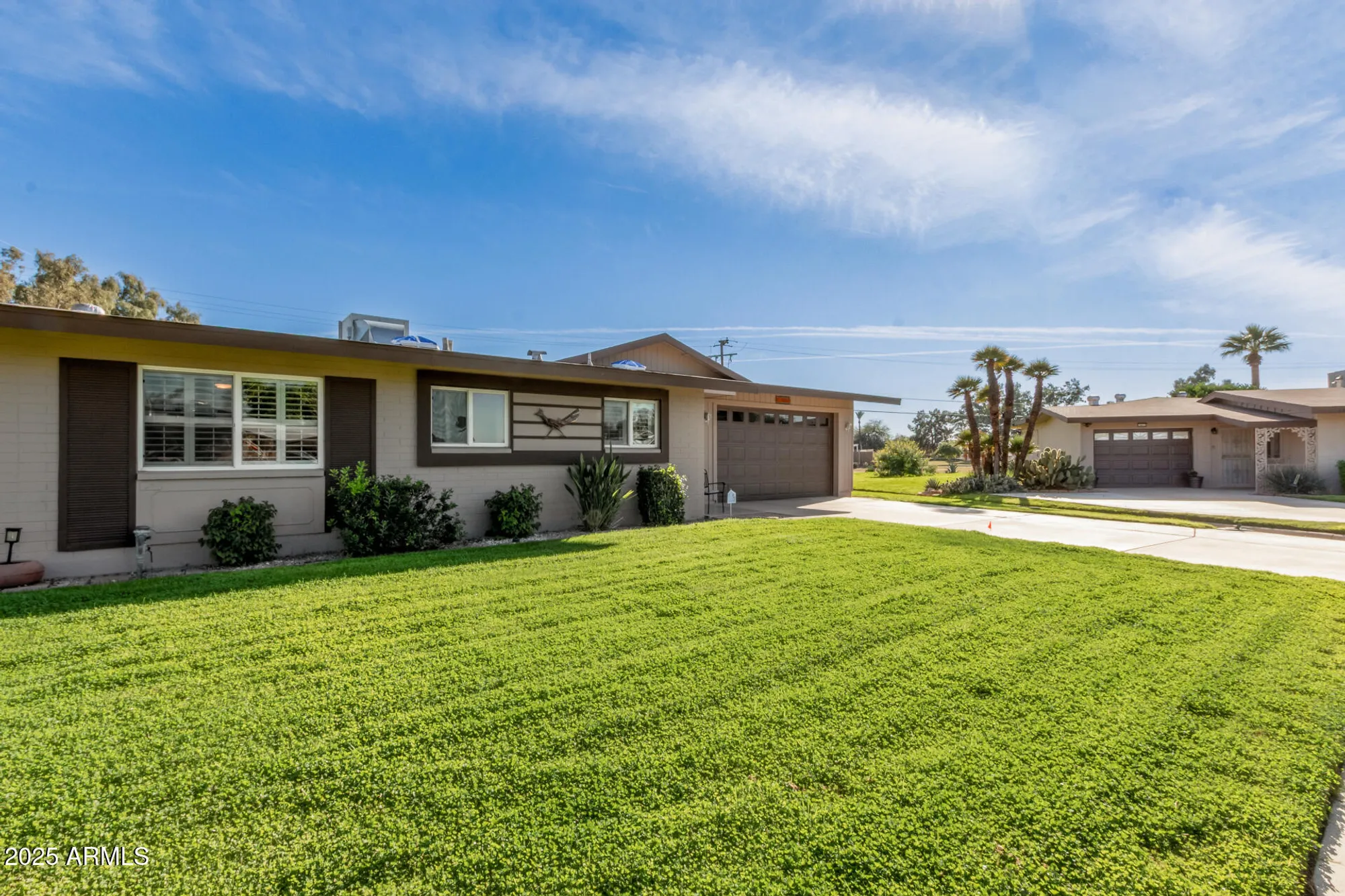 Property Slideshow image 2 of 45 | 10027 w lakeview cir, Sun City, AZ, 85351