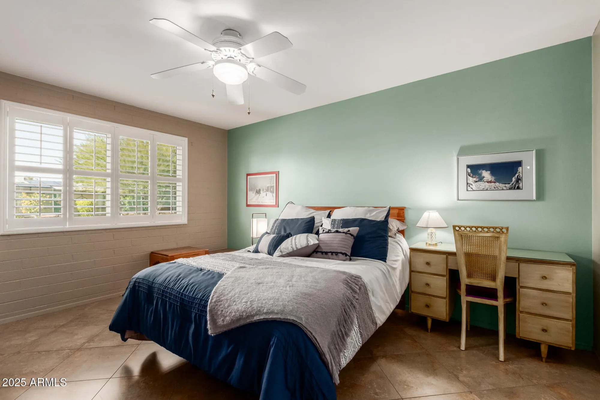 Property Slideshow image 12 of 45 | 10027 w lakeview cir, Sun City, AZ, 85351