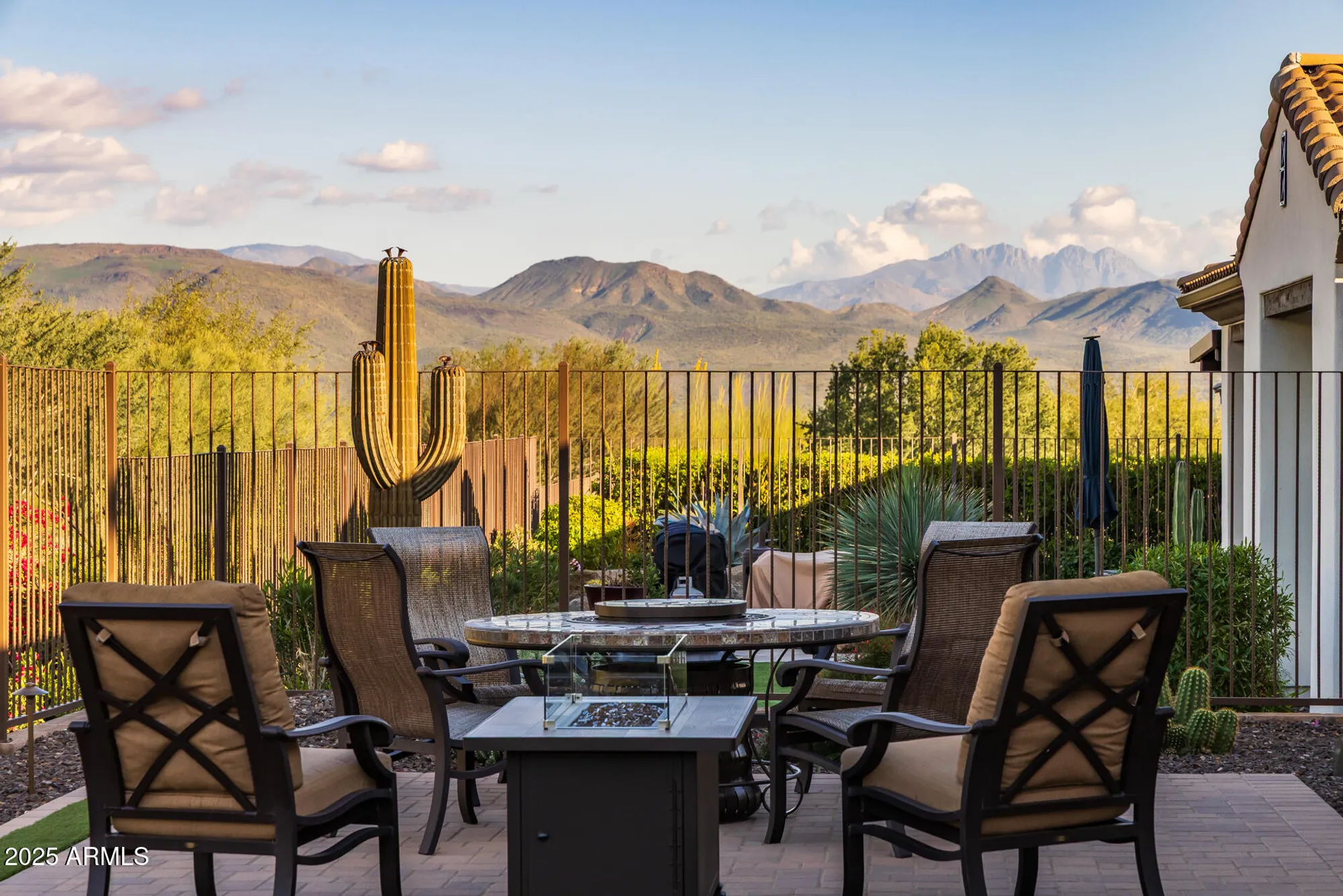 Property Slideshow image 2 of 75 | 17946 e cindercone rd, Rio Verde, AZ, 85263