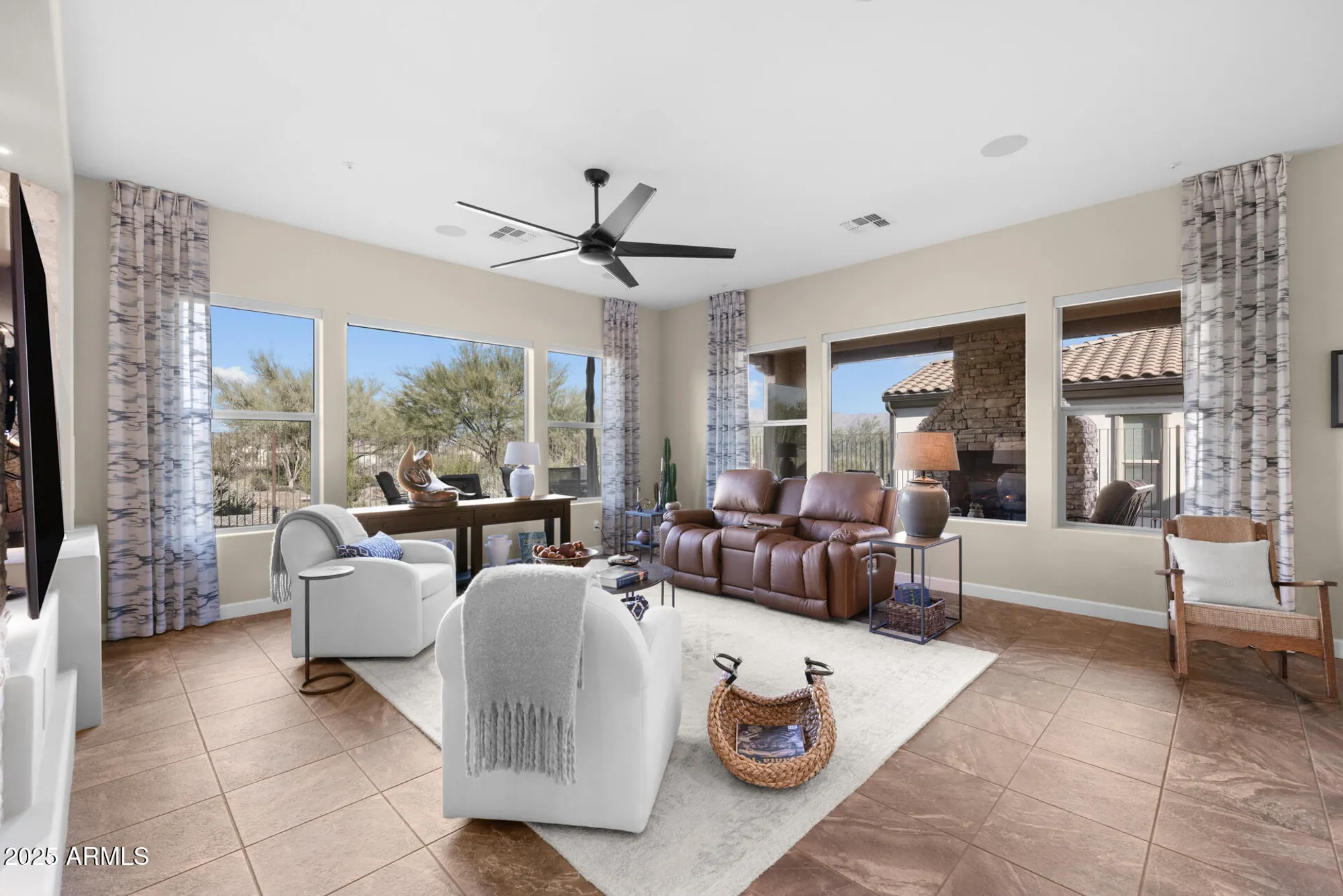 Property Slideshow image 9 of 75 | 17946 e cindercone rd, Rio Verde, AZ, 85263