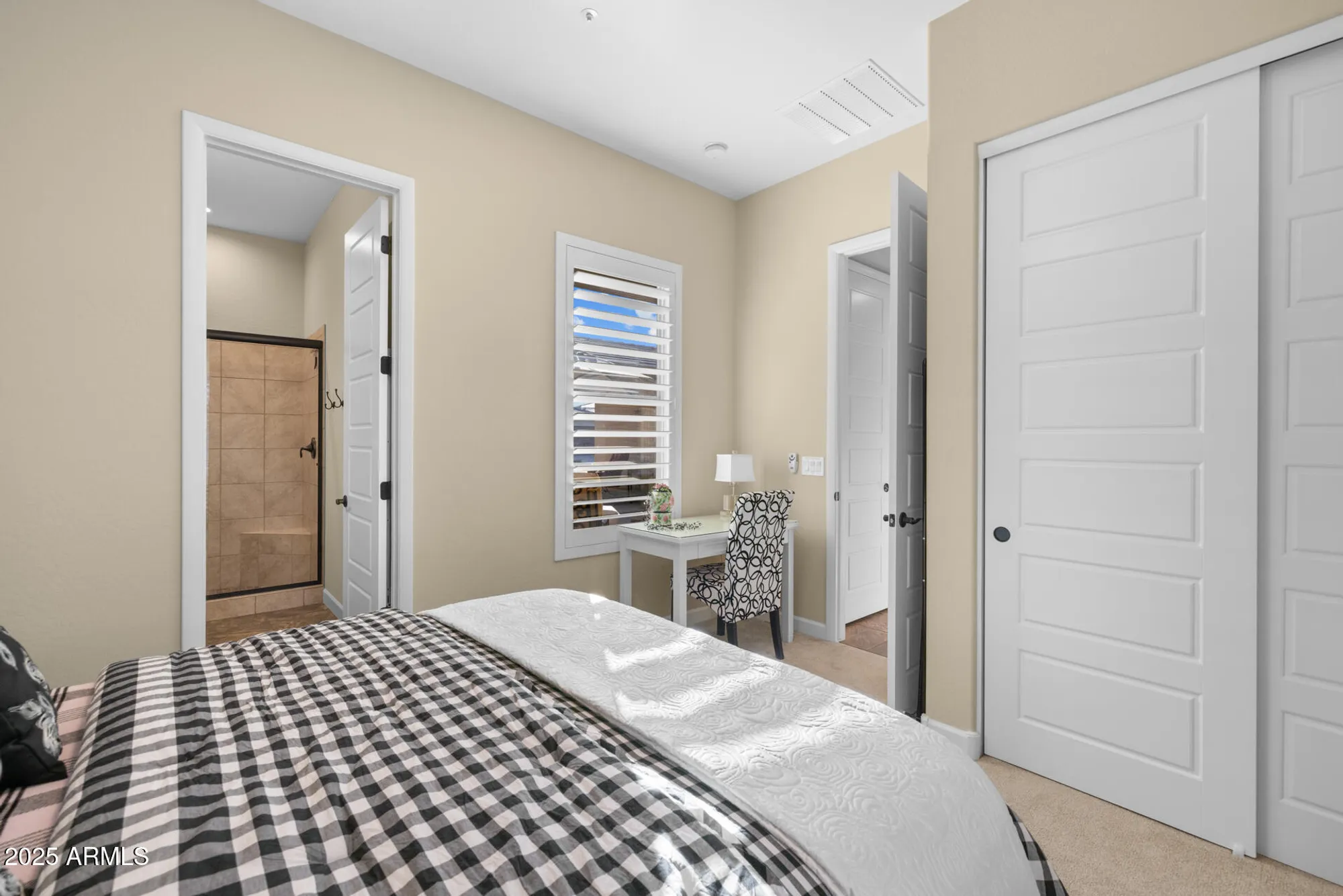 Property Slideshow image 29 of 75 | 17946 e cindercone rd, Rio Verde, AZ, 85263