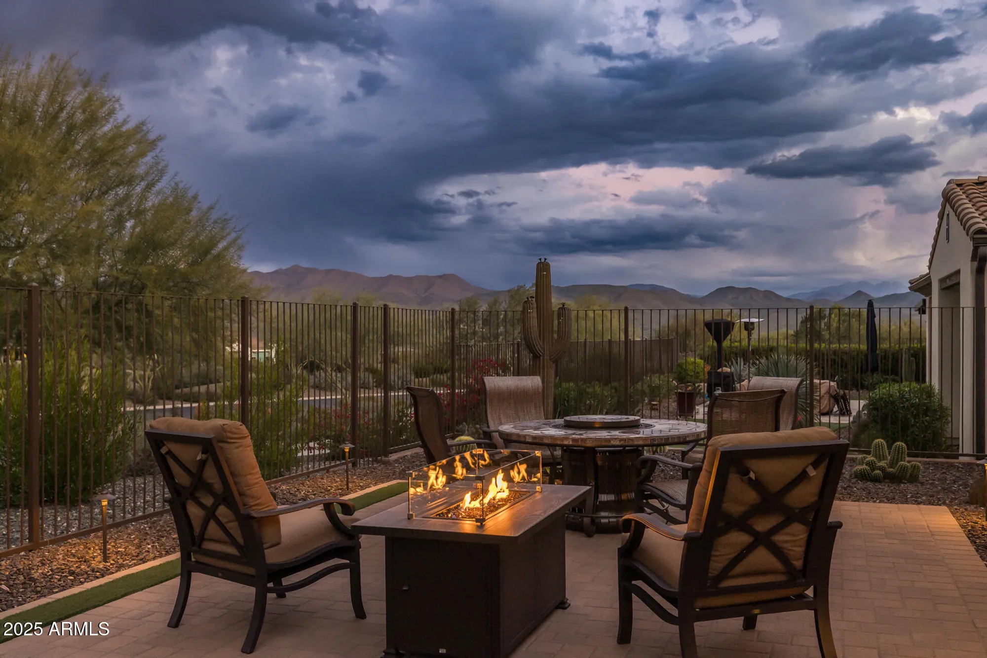 Property Slideshow image 44 of 75 | 17946 e cindercone rd, Rio Verde, AZ, 85263