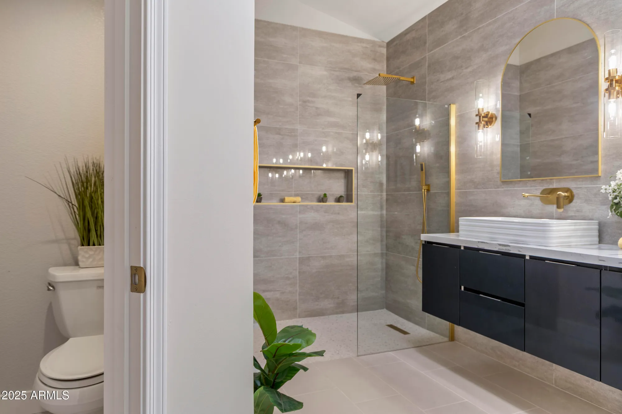 Property Slideshow image 24 of 60 | 25843 s eastlake dr, Sun Lakes, AZ, 85248