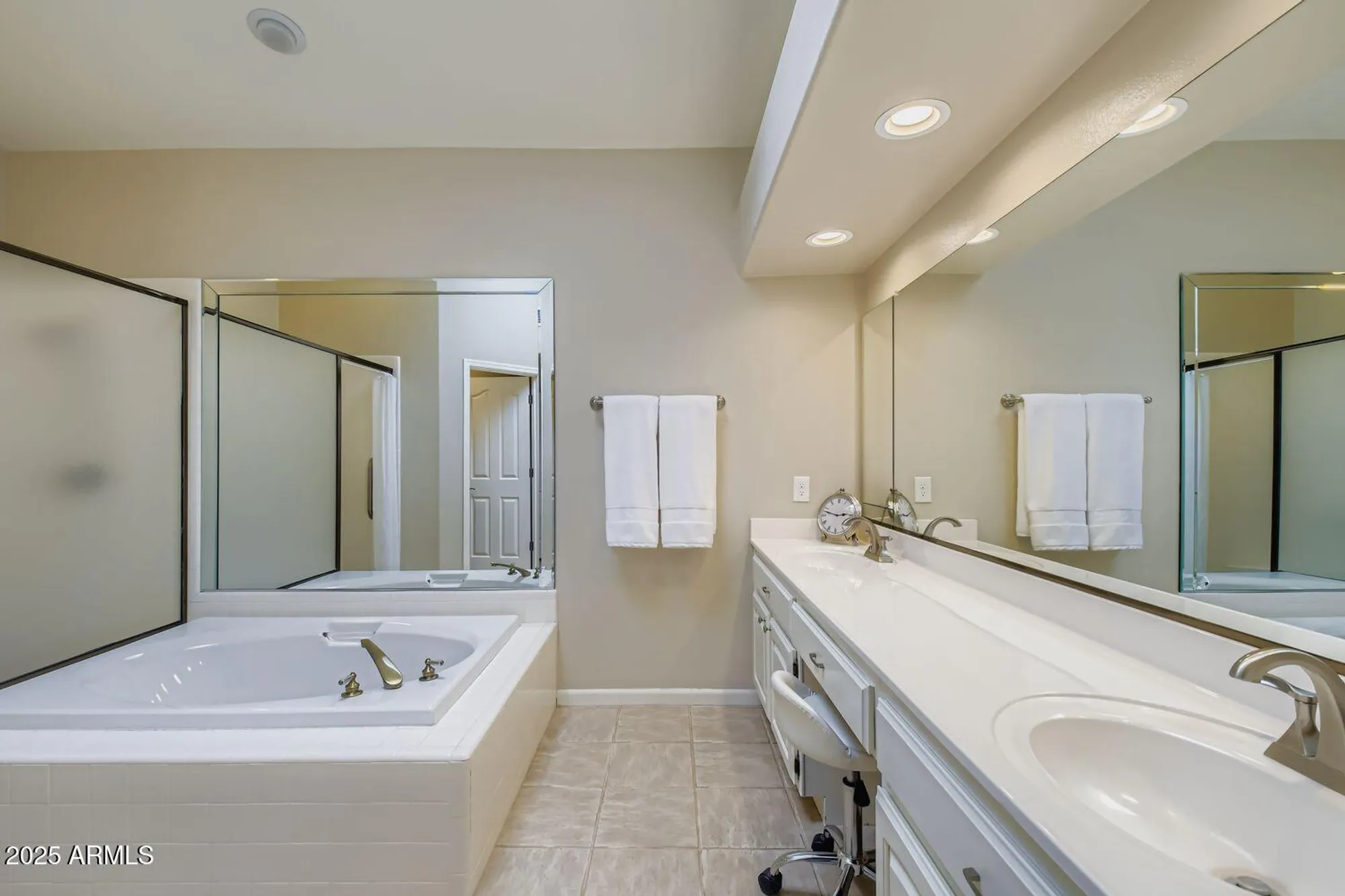 Property Slideshow image 21 of 27 | 10536 e hercules dr, Sun Lakes, AZ, 85248