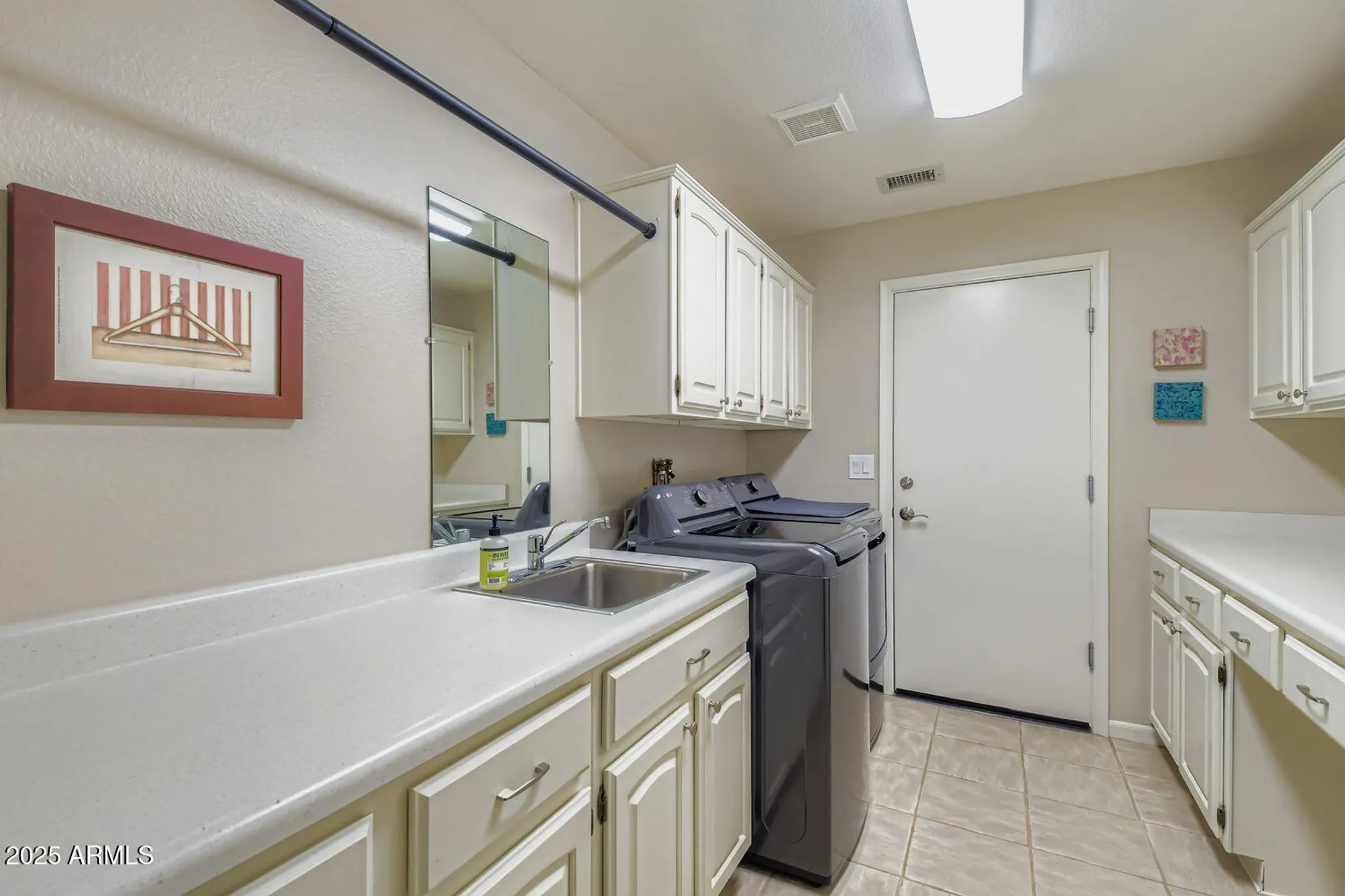 Property Slideshow image 26 of 27 | 10536 e hercules dr, Sun Lakes, AZ, 85248