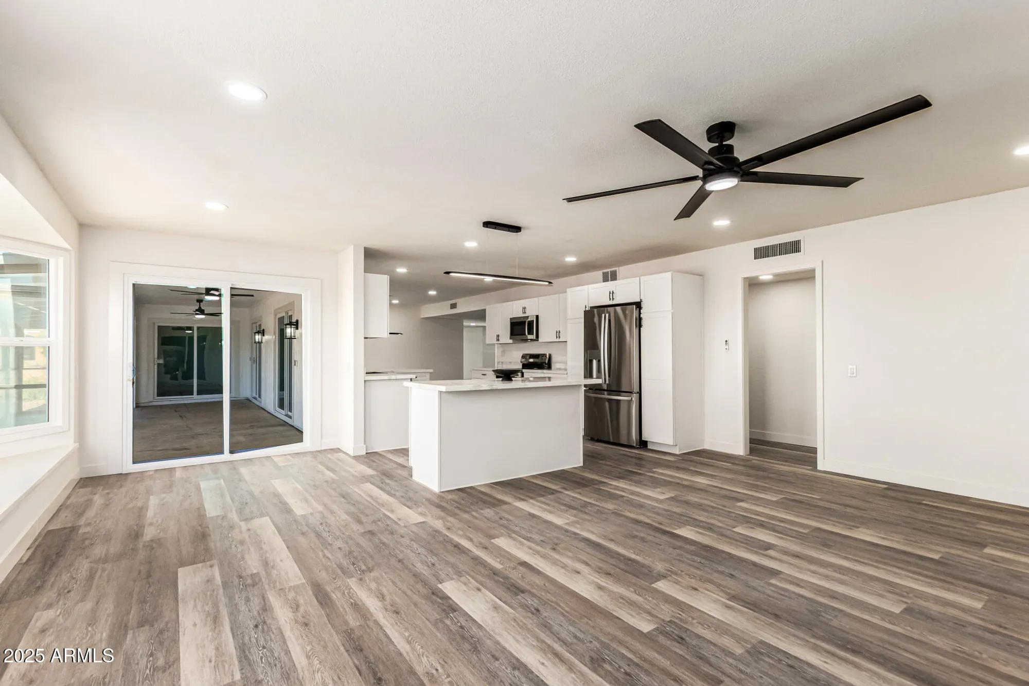 Property Slideshow image 15 of 46 | 18838 n conquistador dr, Sun City West, AZ, 85375