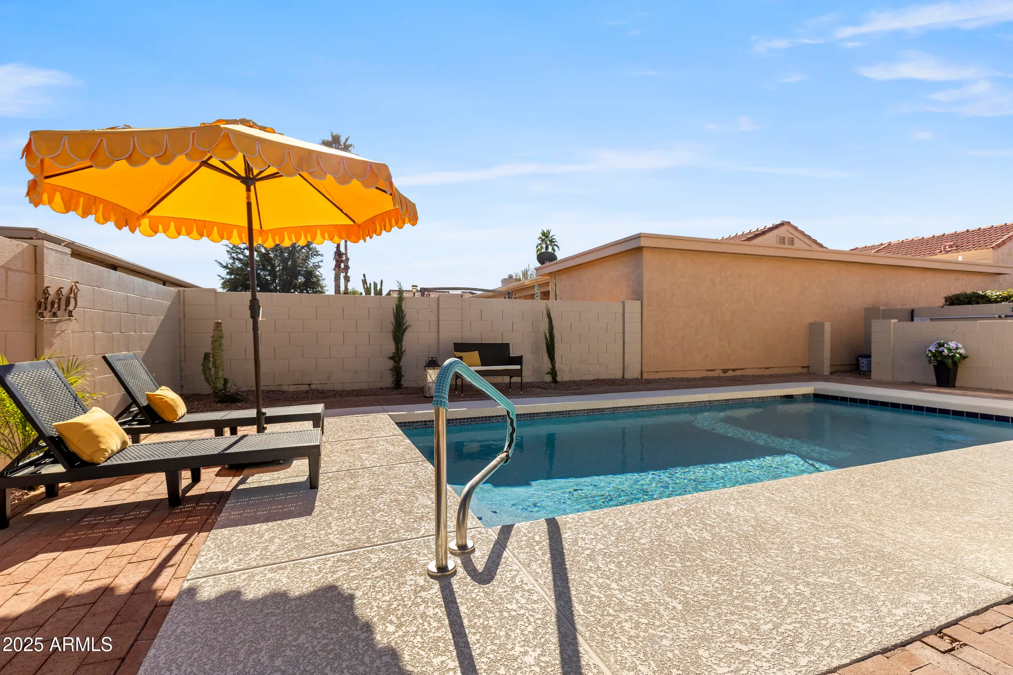 Property Slideshow image 36 of 60 | 25843 s eastlake dr, Sun Lakes, AZ, 85248