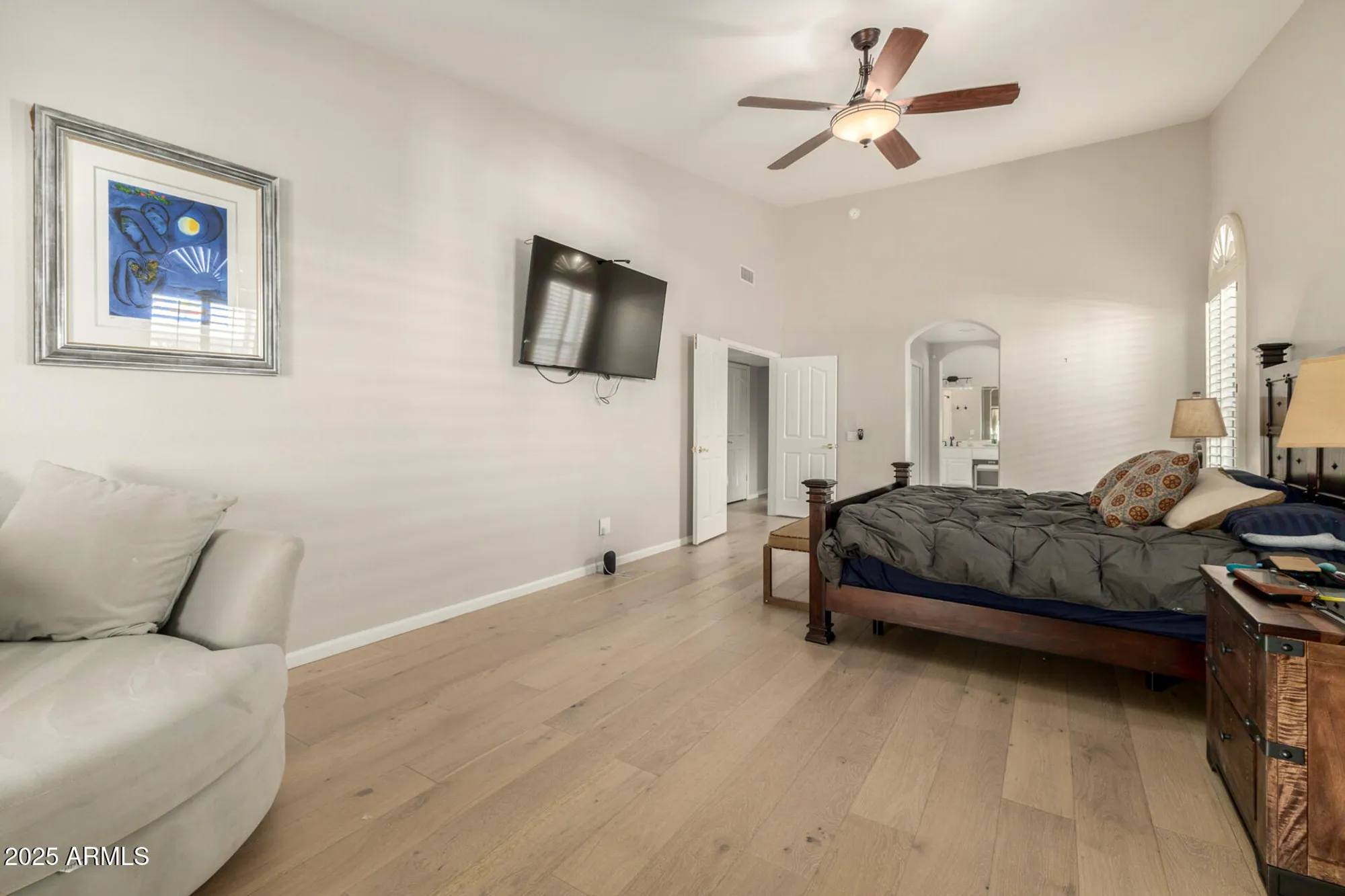 Property Slideshow image 25 of 68 | 5733 s amberwood dr, Chandler, AZ, 85248