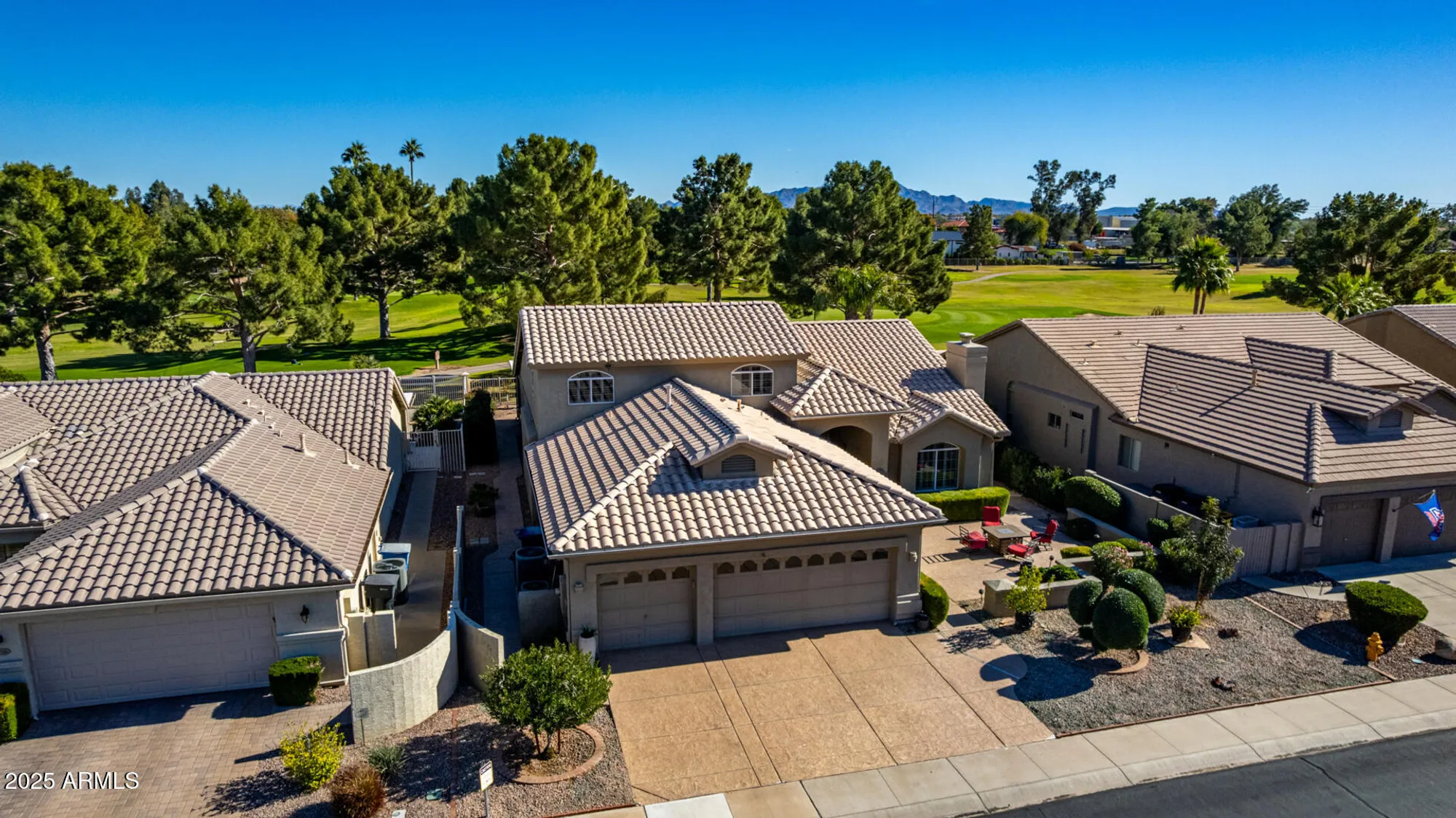 Property Slideshow image 41 of 68 | 5733 s amberwood dr, Chandler, AZ, 85248