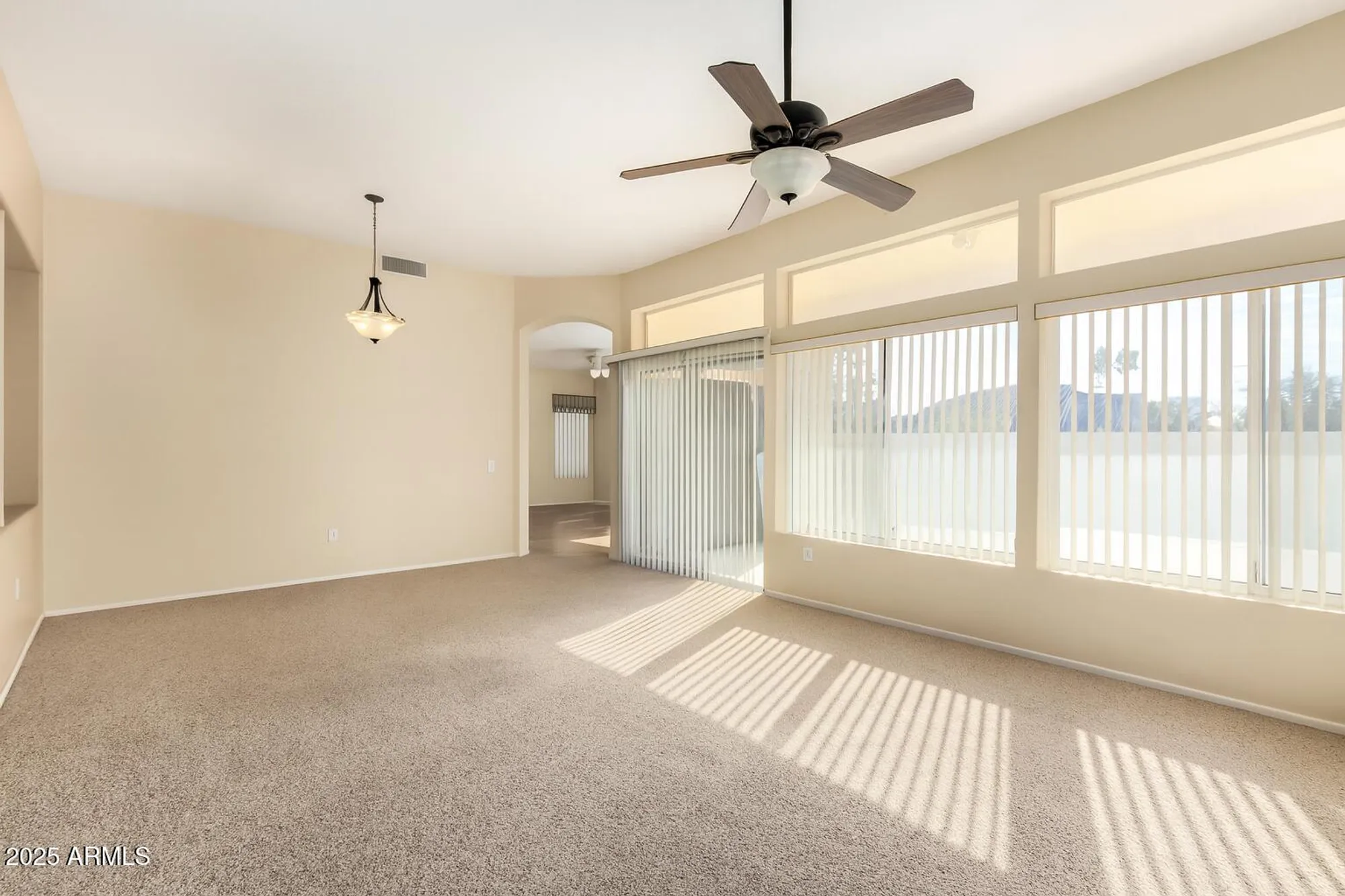 Property Slideshow image 4 of 32 | 14532 w horizon dr, Sun City West, AZ, 85375