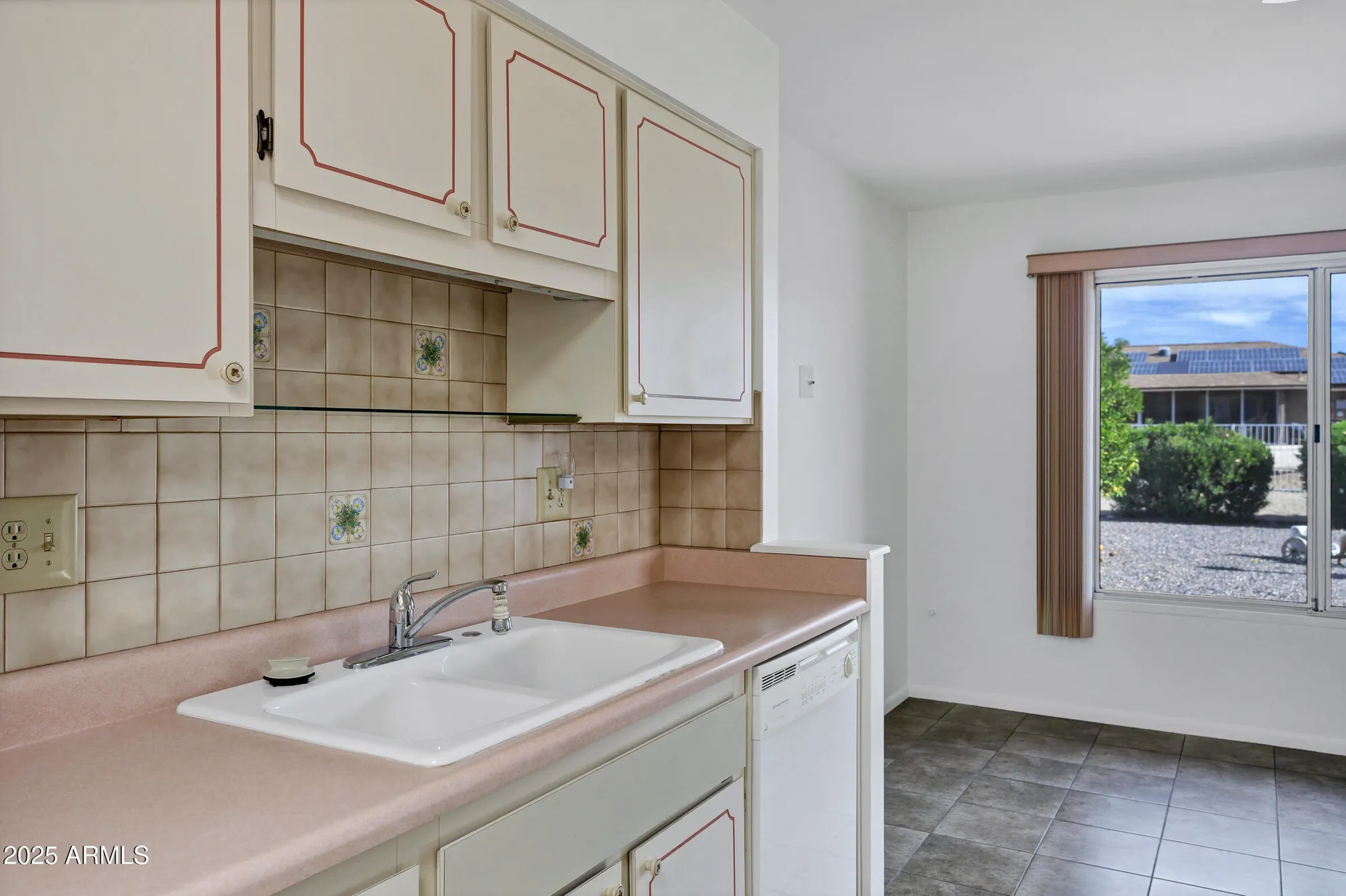 Property Slideshow image 18 of 40 | 19809 n calypso ln, Sun City, AZ, 85373