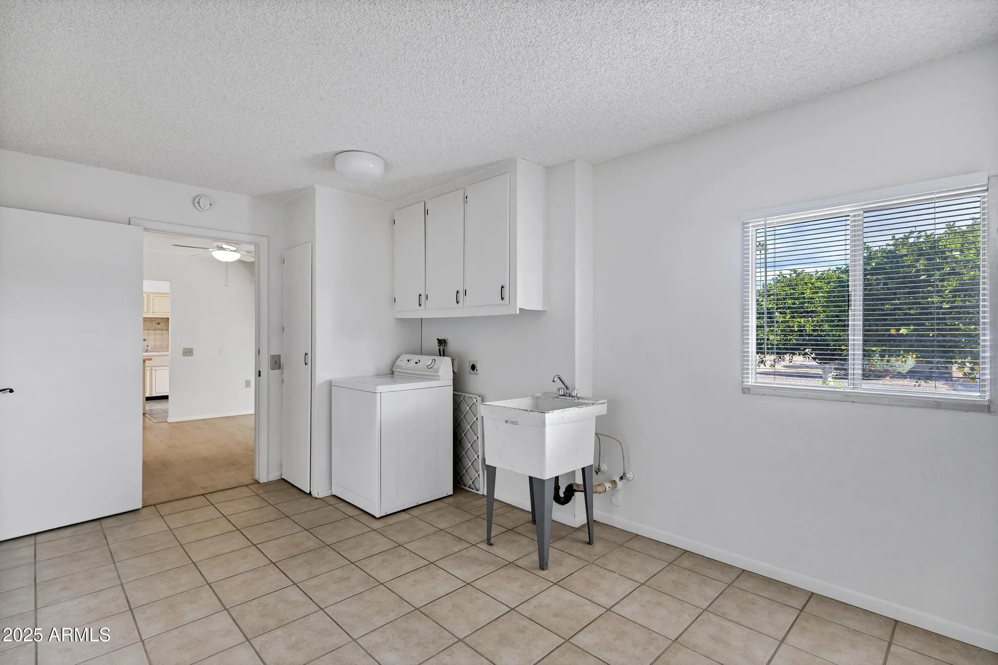 Property Slideshow image 30 of 40 | 19809 n calypso ln, Sun City, AZ, 85373