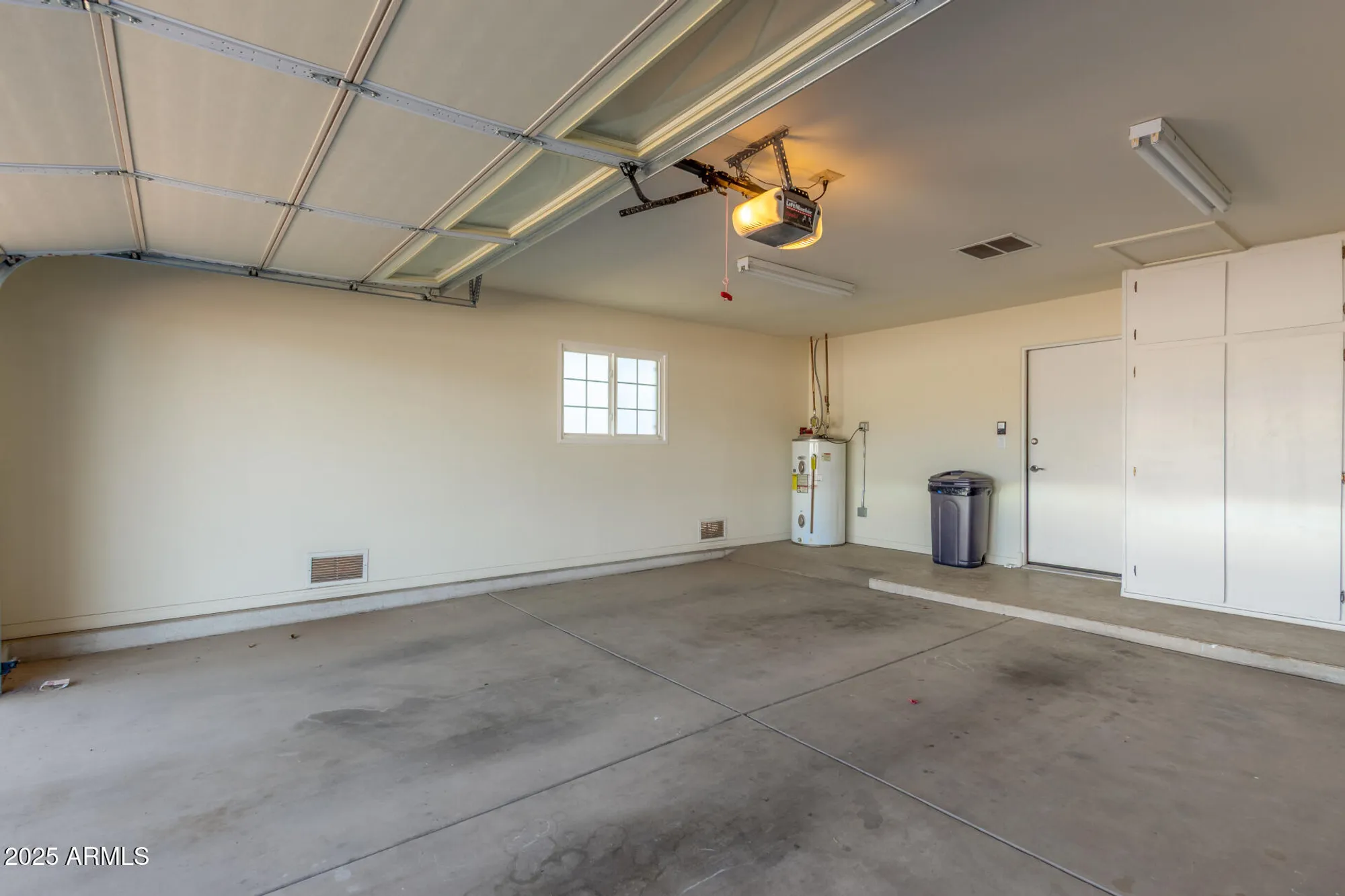 Property Slideshow image 20 of 29 | 18010 n 135th dr, Sun City West, AZ, 85375