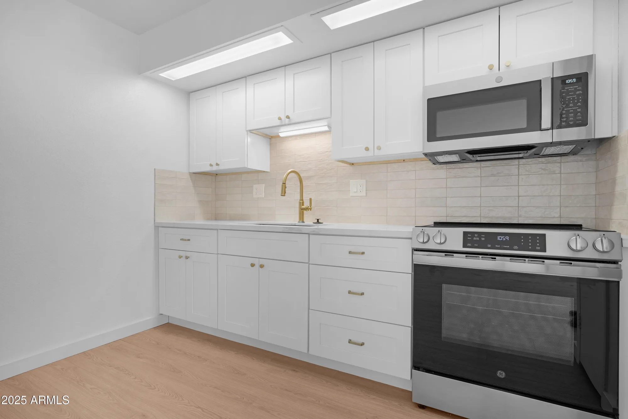 Property Slideshow image 5 of 15 | 13231 n 98th ave f, Sun City, AZ, 85351