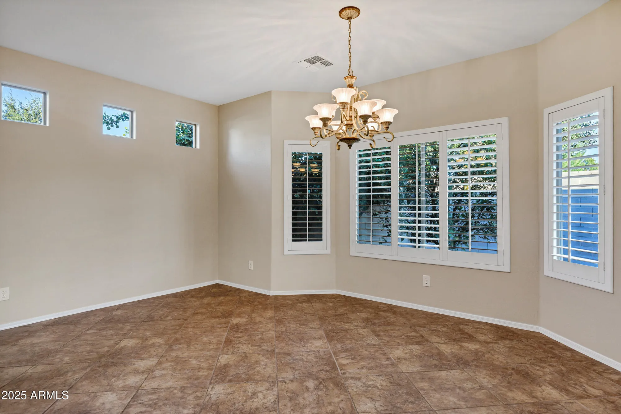 Property Slideshow image 10 of 32 | 20375 n enchantment pass, Maricopa, AZ, 85138